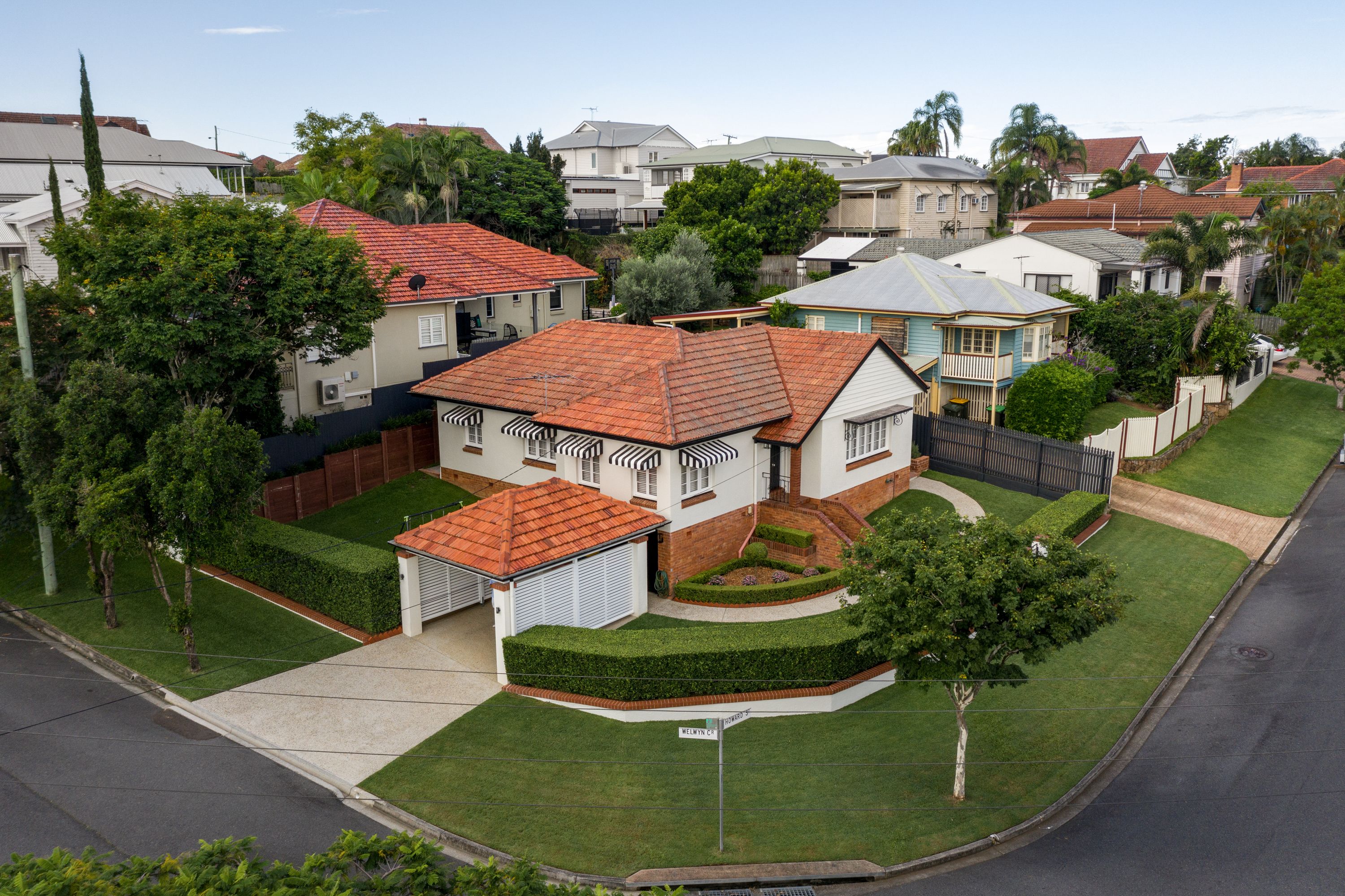 2 Howard Street, Coorparoo QLD 4151