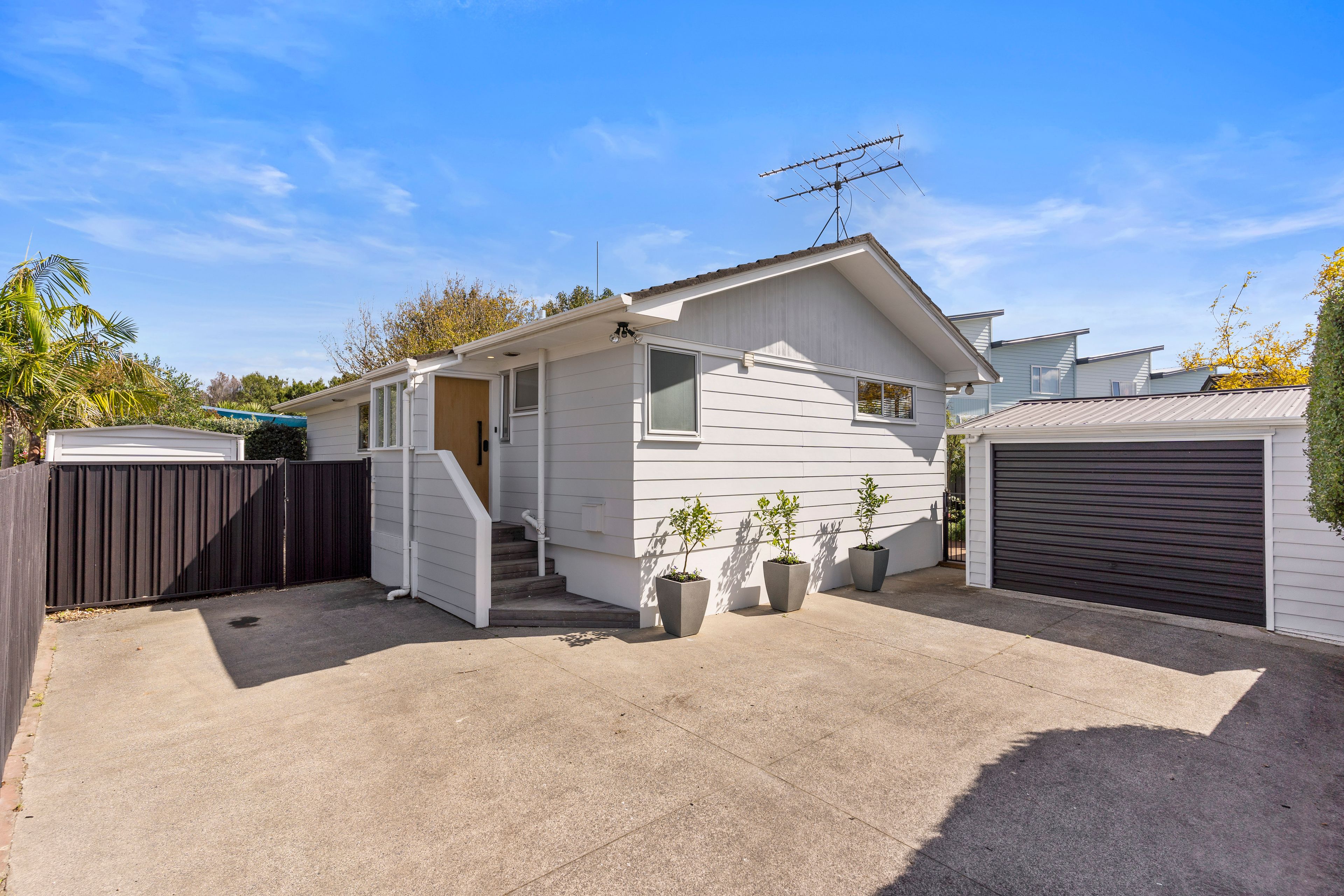 37 Howard Hunter Avenue, Saint Johns, Auckland