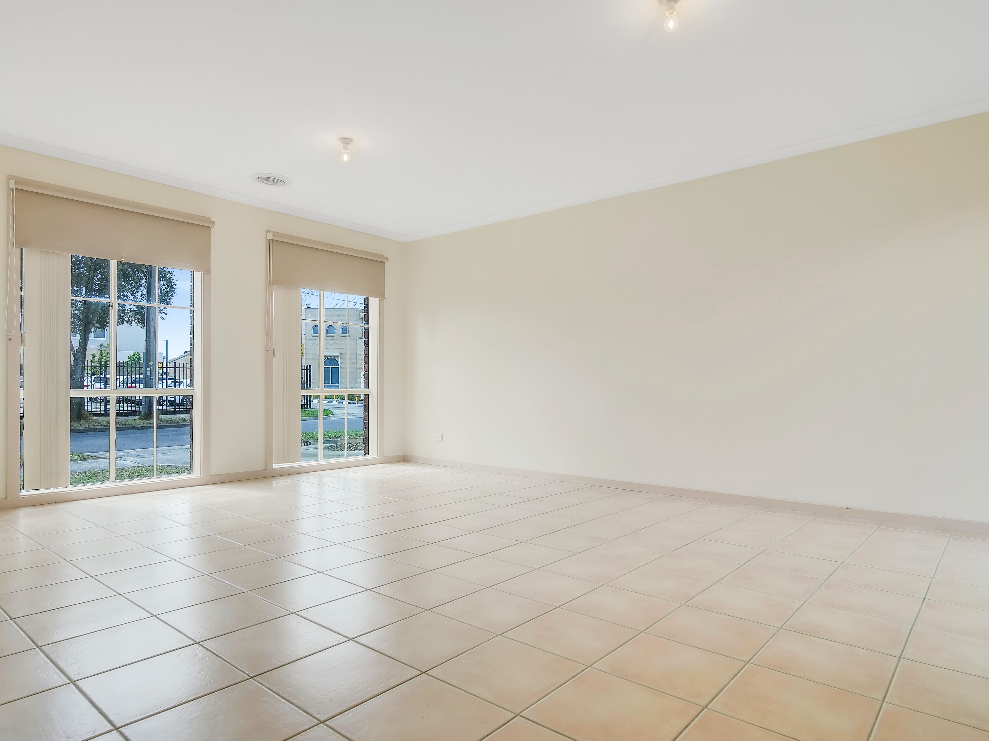 1/4 Hopkins Street, Dandenong, VIC 3175