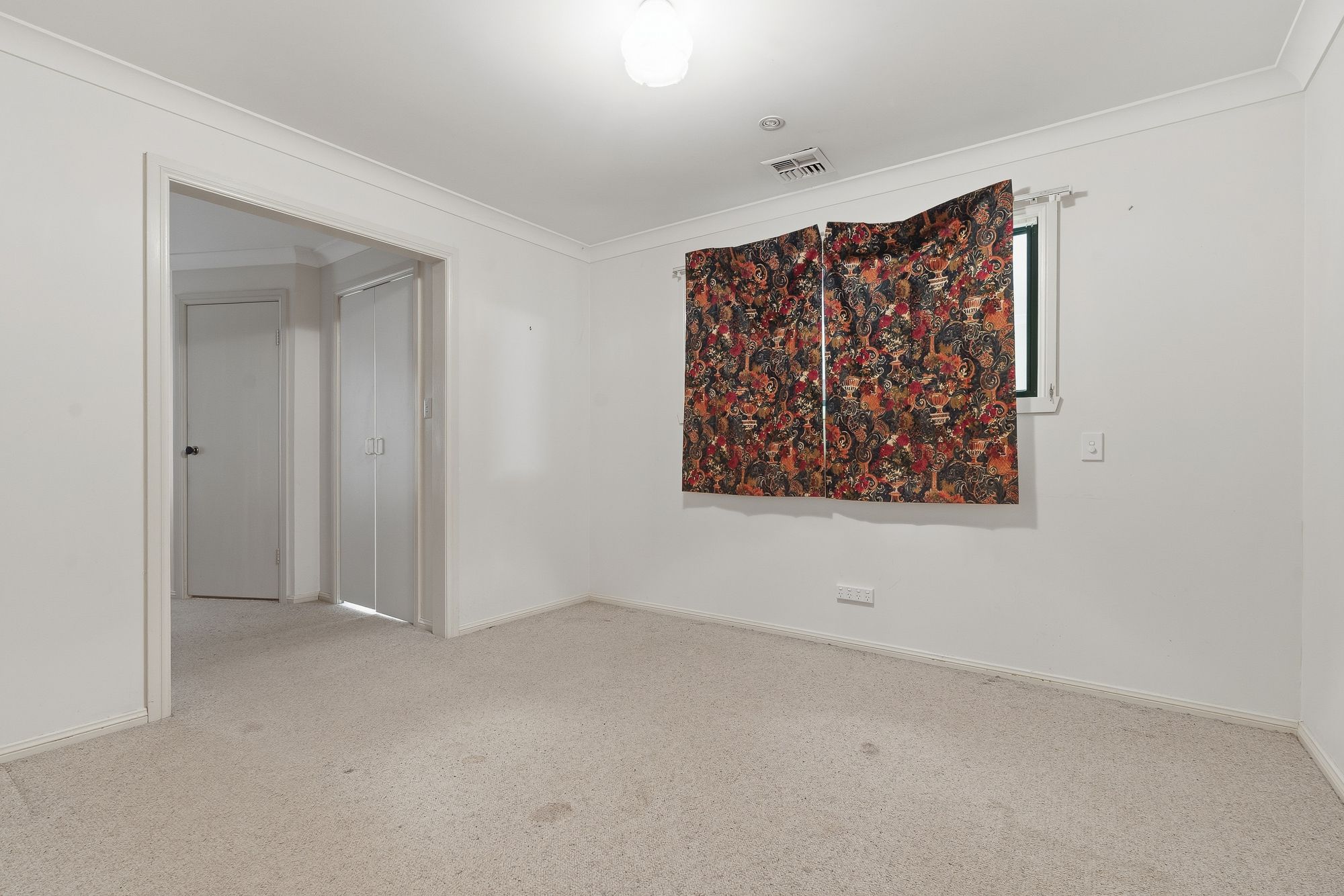 98 King Street — photo 14 of 23