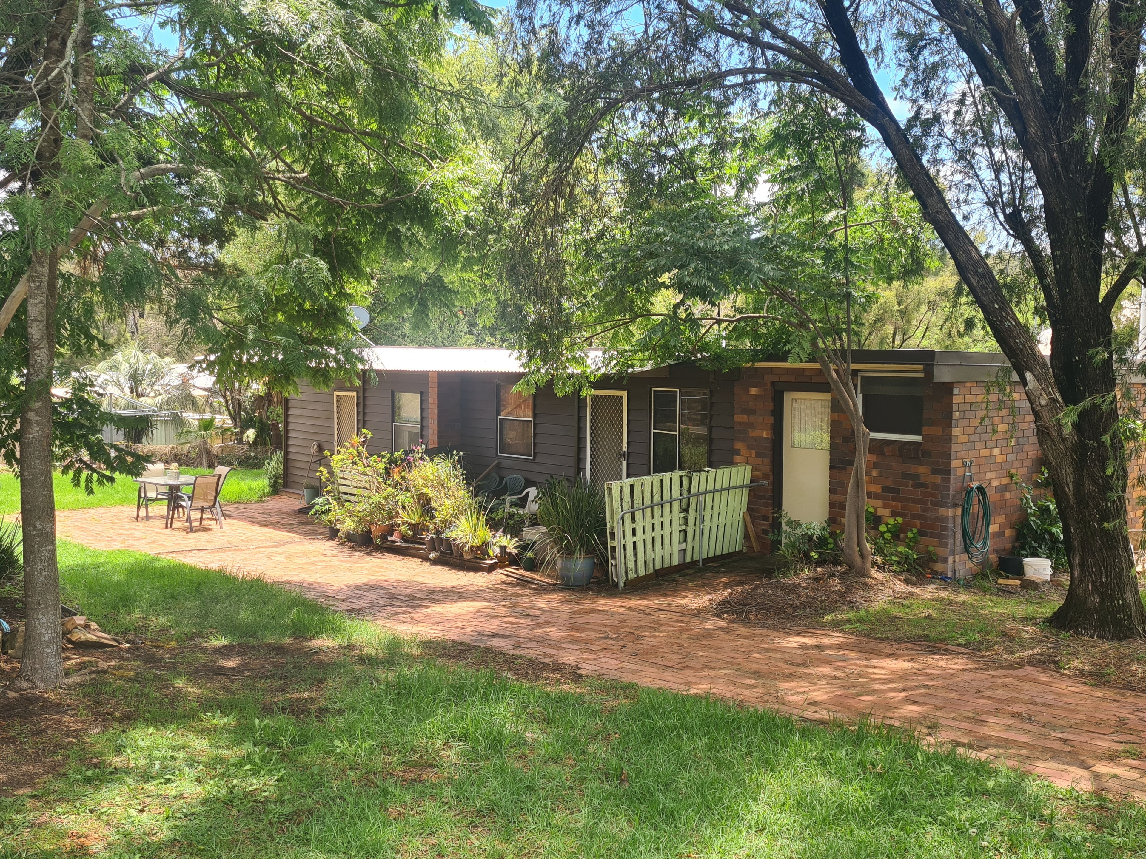 12 Esk Street, Crows Nest, QLD 4355 Block of Units for Sale Ray