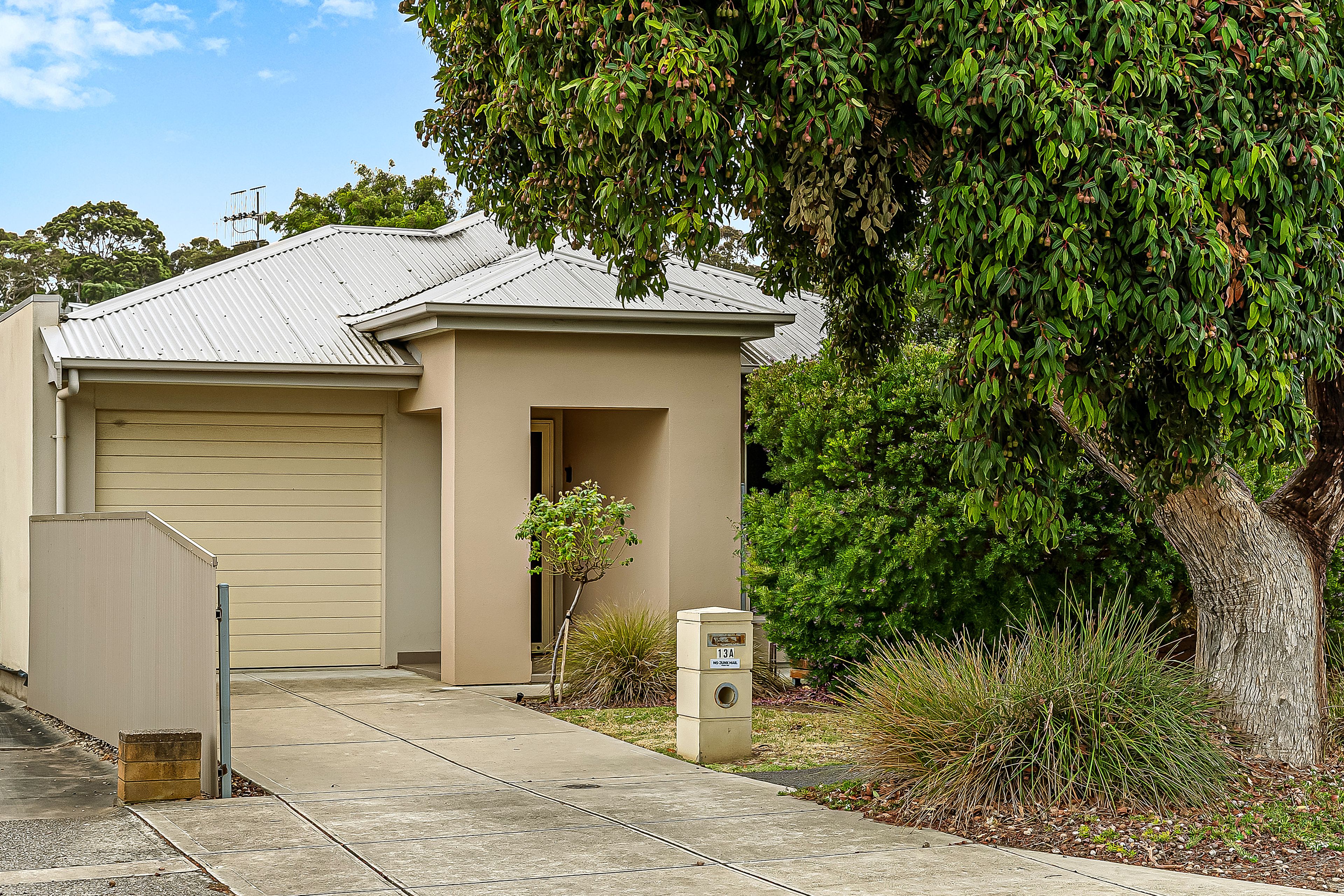 13A Churchill Road, Victor Harbor, SA 5211 - Sold House - Ray White ...