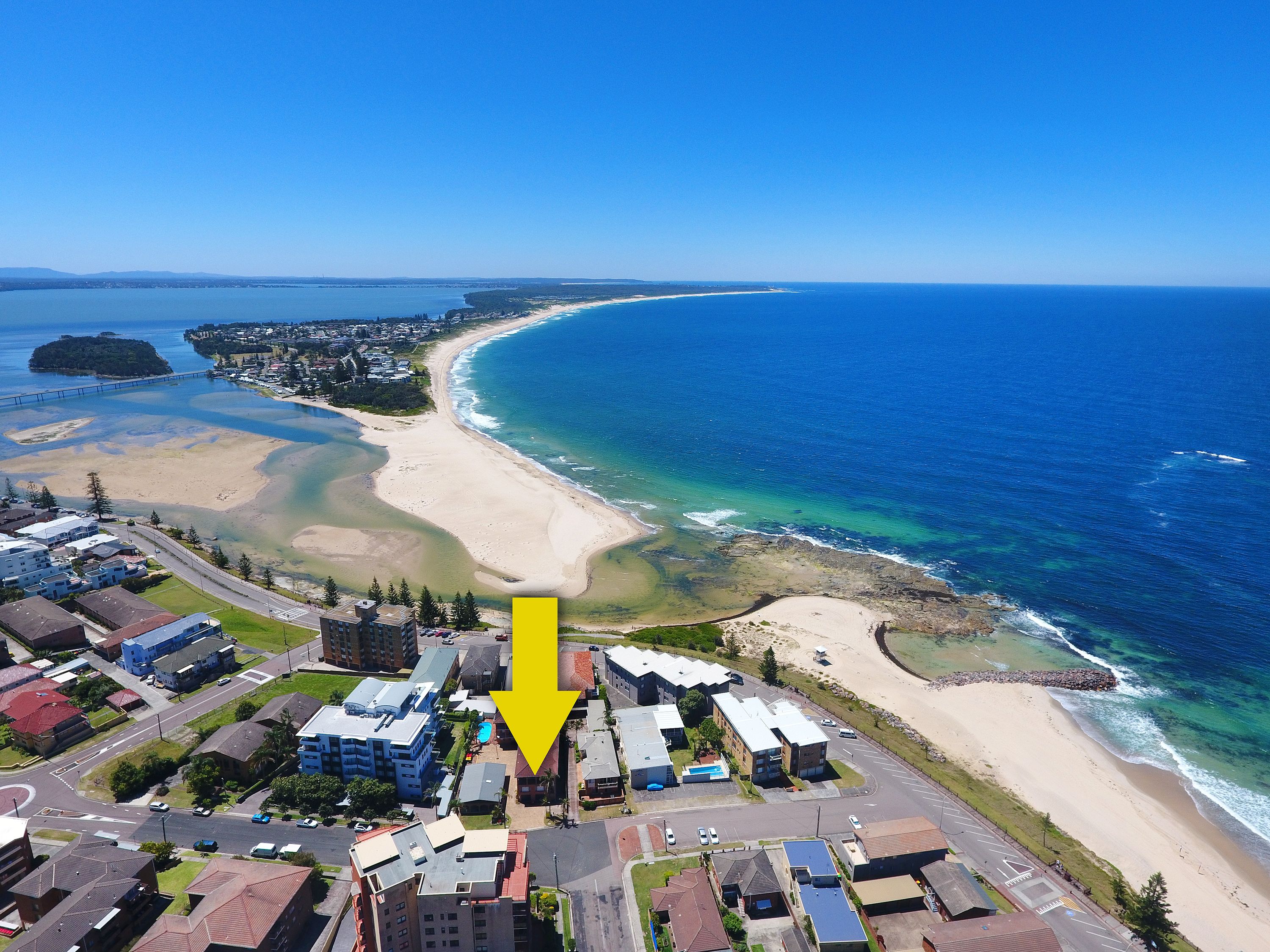 1/56 Ocean Parade — photo from Ray White Berkeley Vale