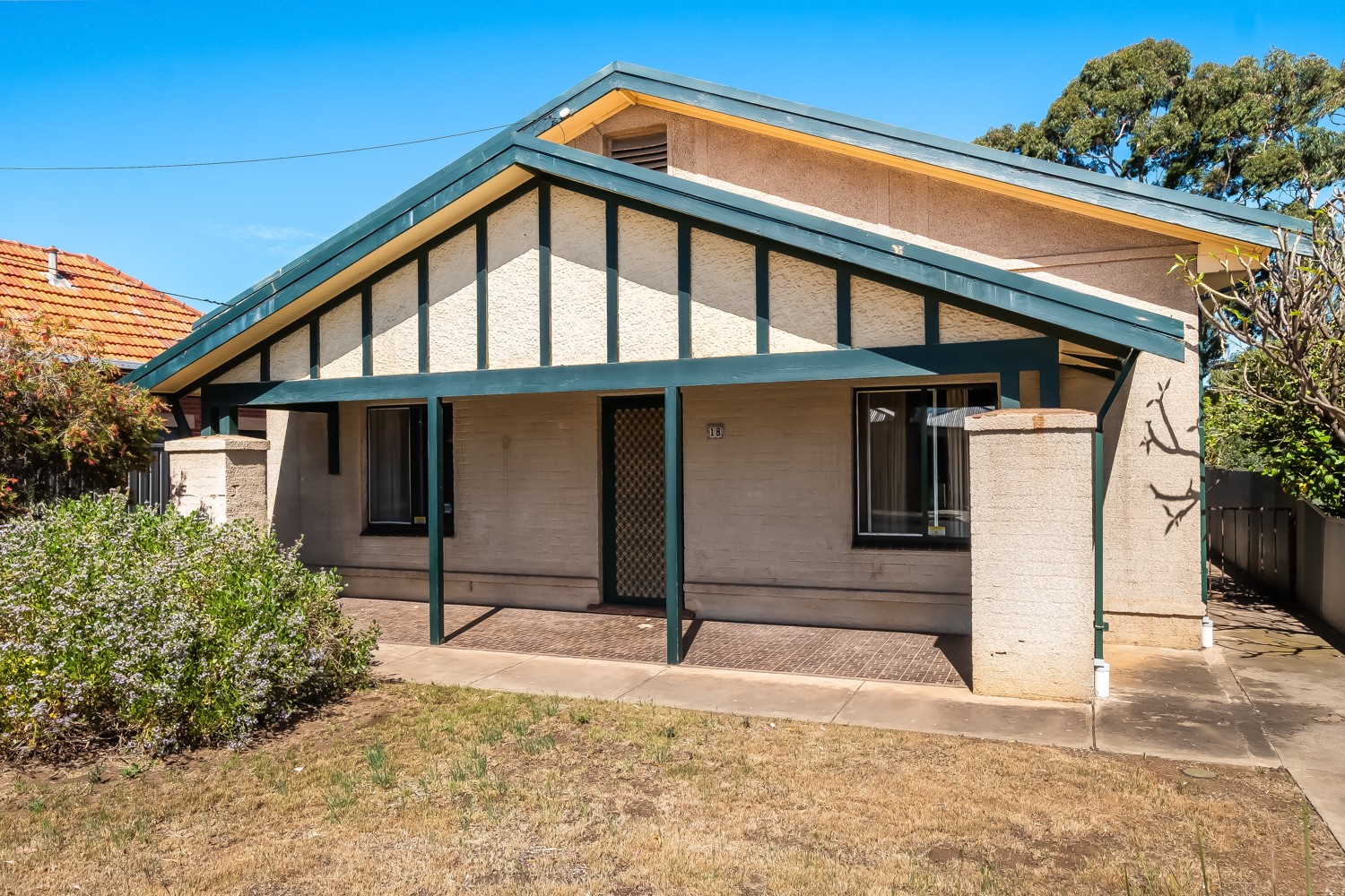 18 Frobisher Avenue, Flinders Park, SA 5025
