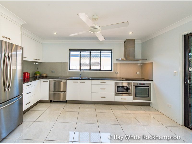 15 Hartley Street, Wandal, QLD 4700