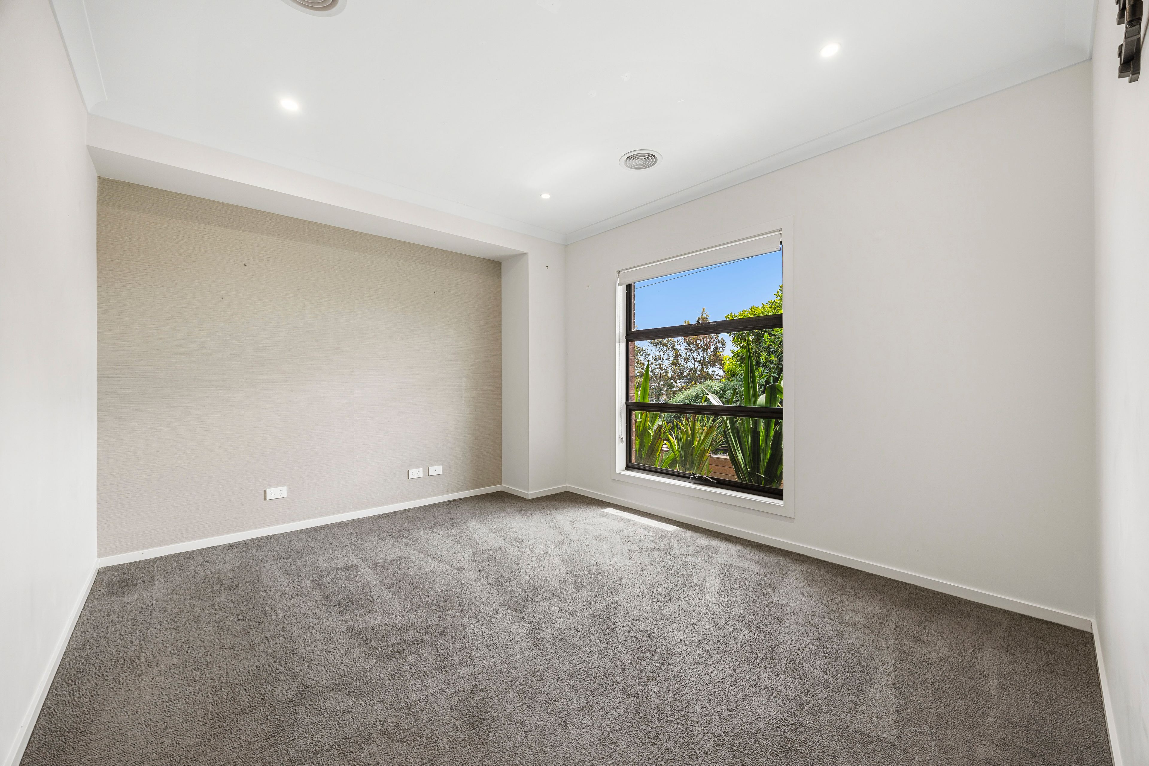 359 Glenelg Highway — photo 8 of 14