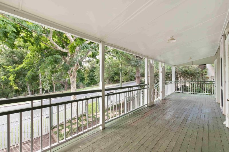 62 Davidson Street, Newmarket, QLD 4051