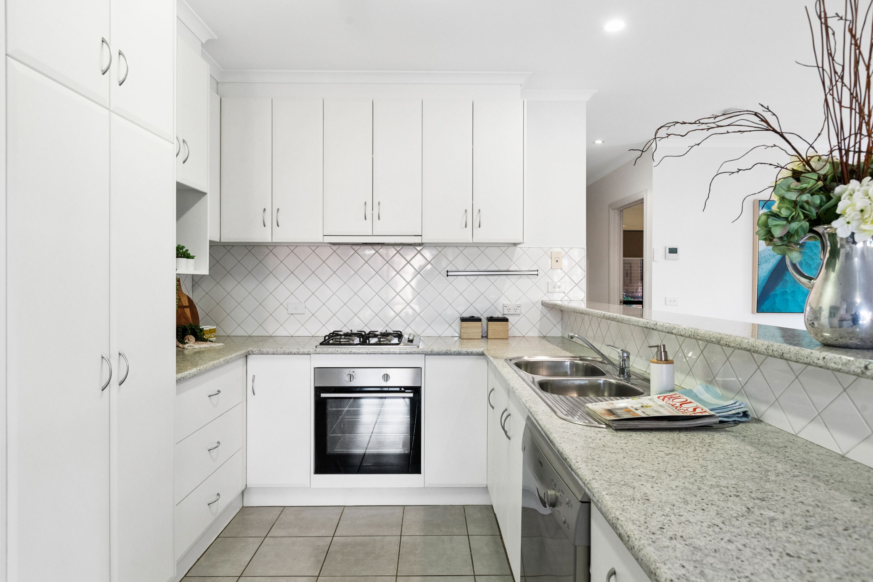 36 Olive Avenue — photo 7 of 30