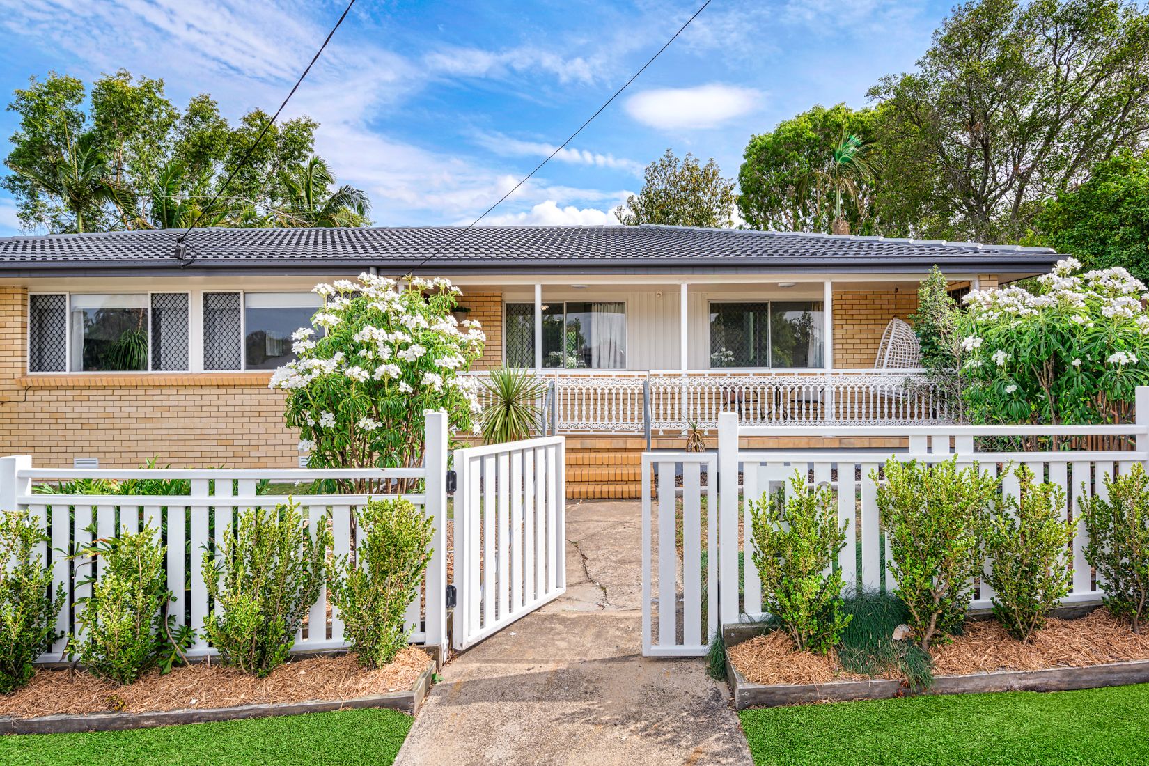 2 Malvern Road, Albany Creek QLD 4035