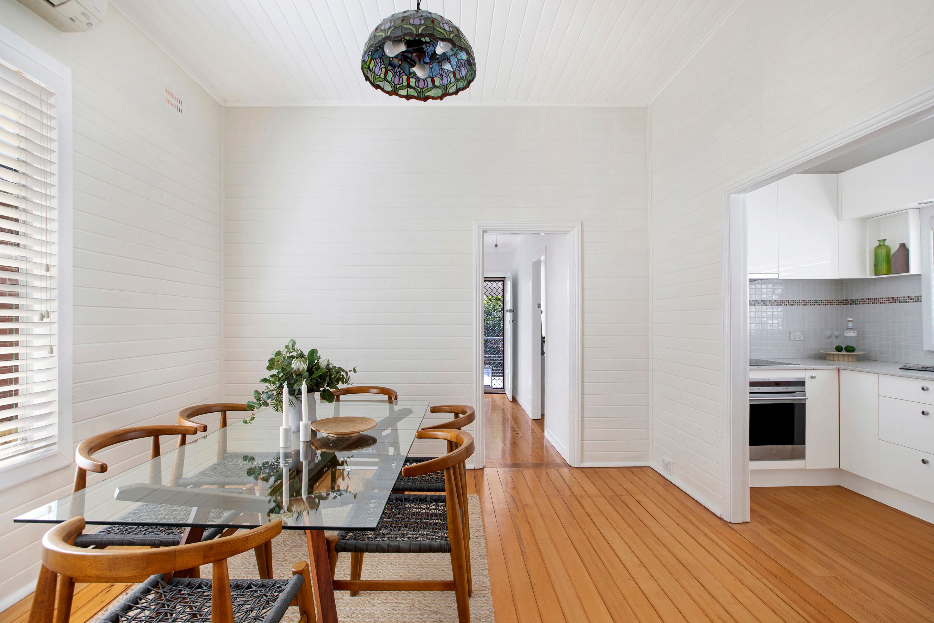 18 Bouvardia Street — photo 4 of 19