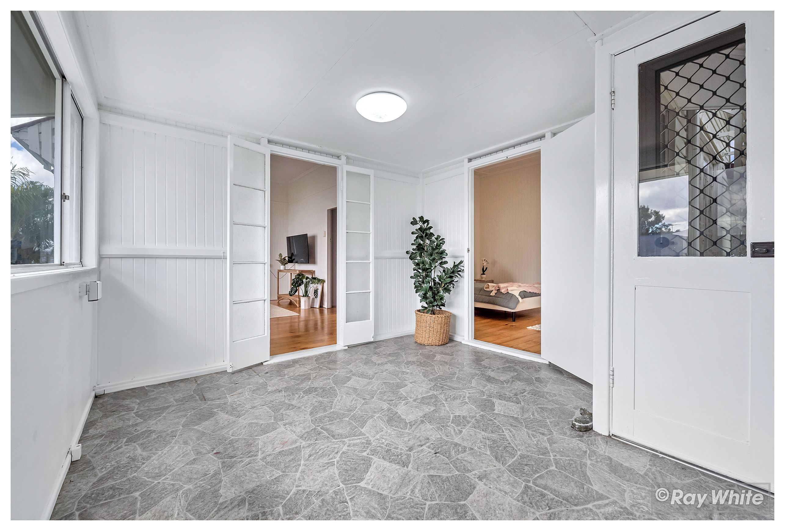 98 Princess Street, Berserker, QLD 4701