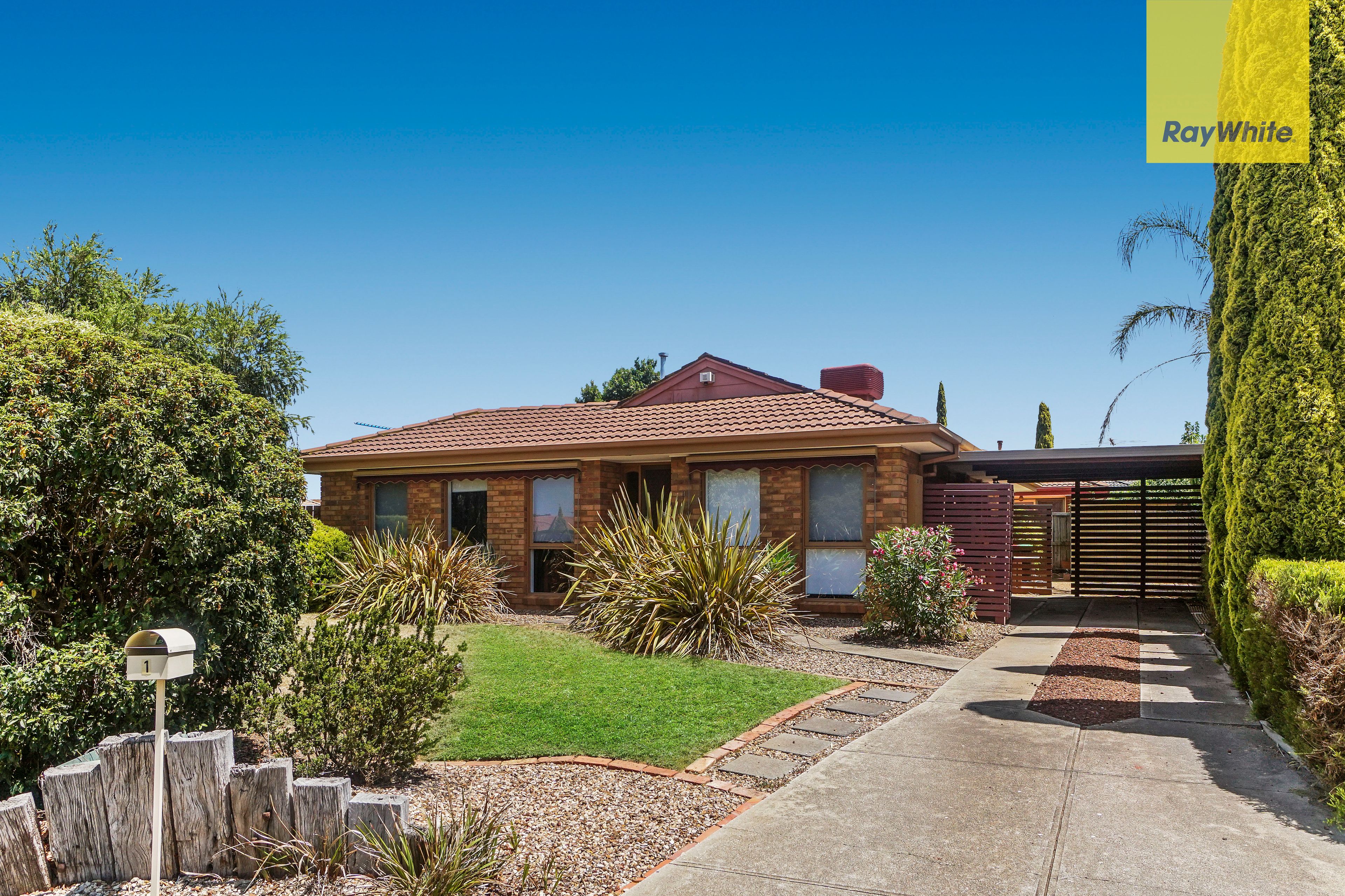 1/1 Peart Court, Brookfield, VIC 3338