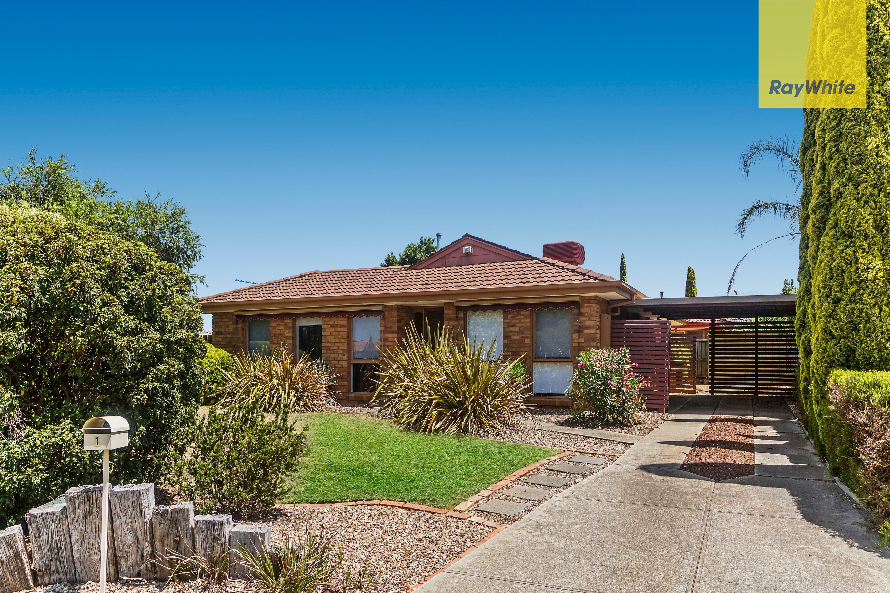 1/1 Peart Court, Brookfield, VIC 3338