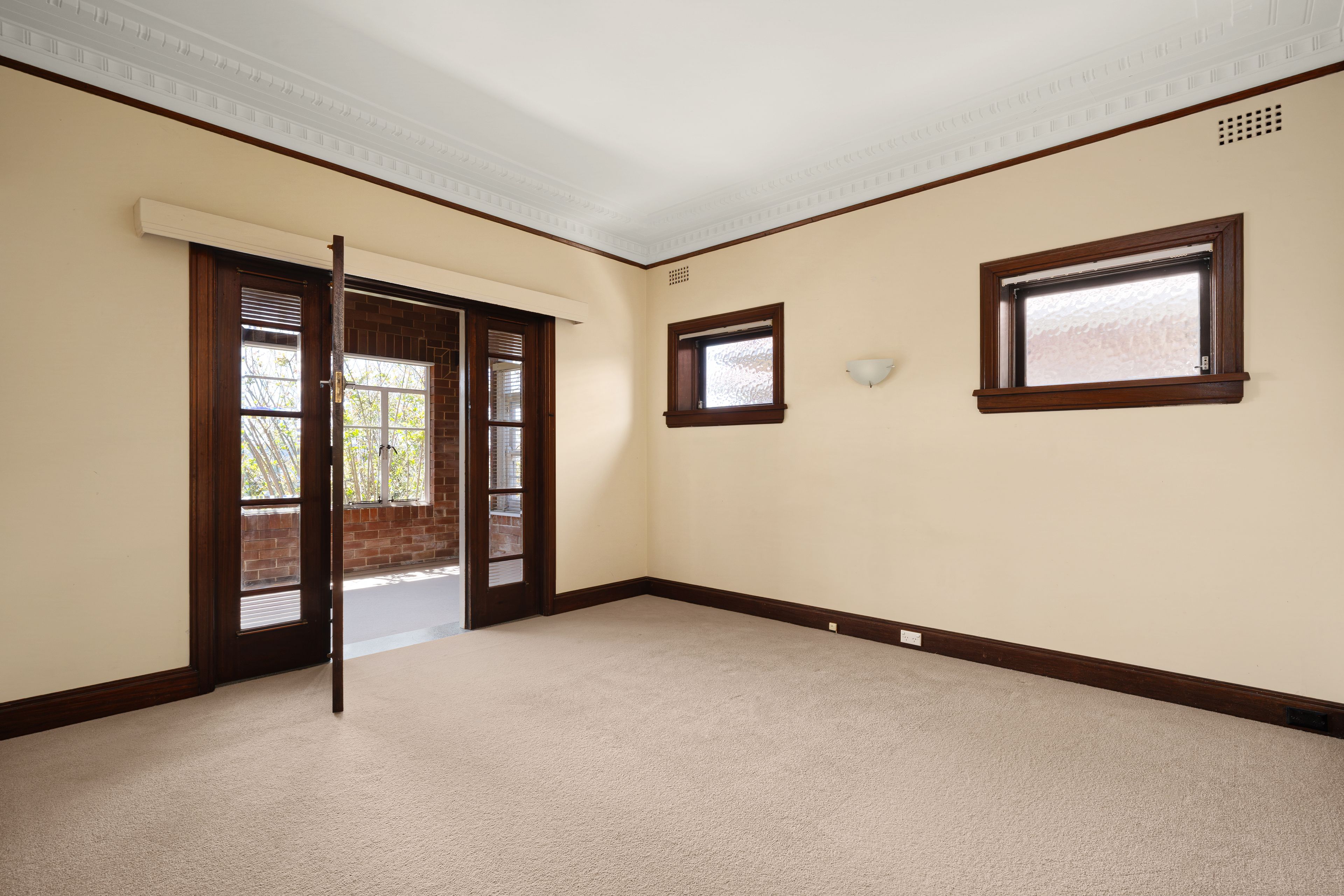 12 Aubrey Road — photo 9 of 14