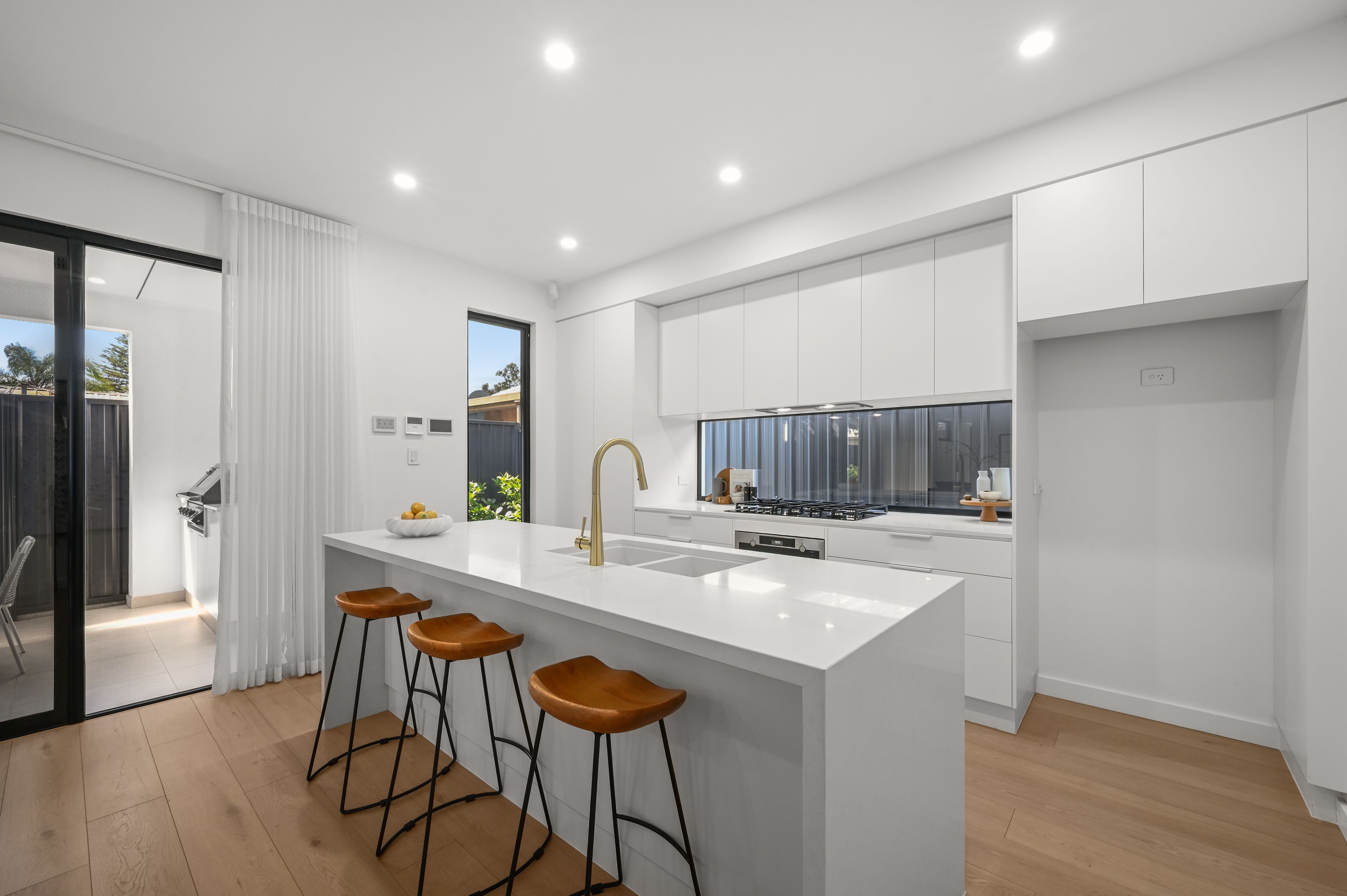 39 Galway Terrace — photo 10 of 25