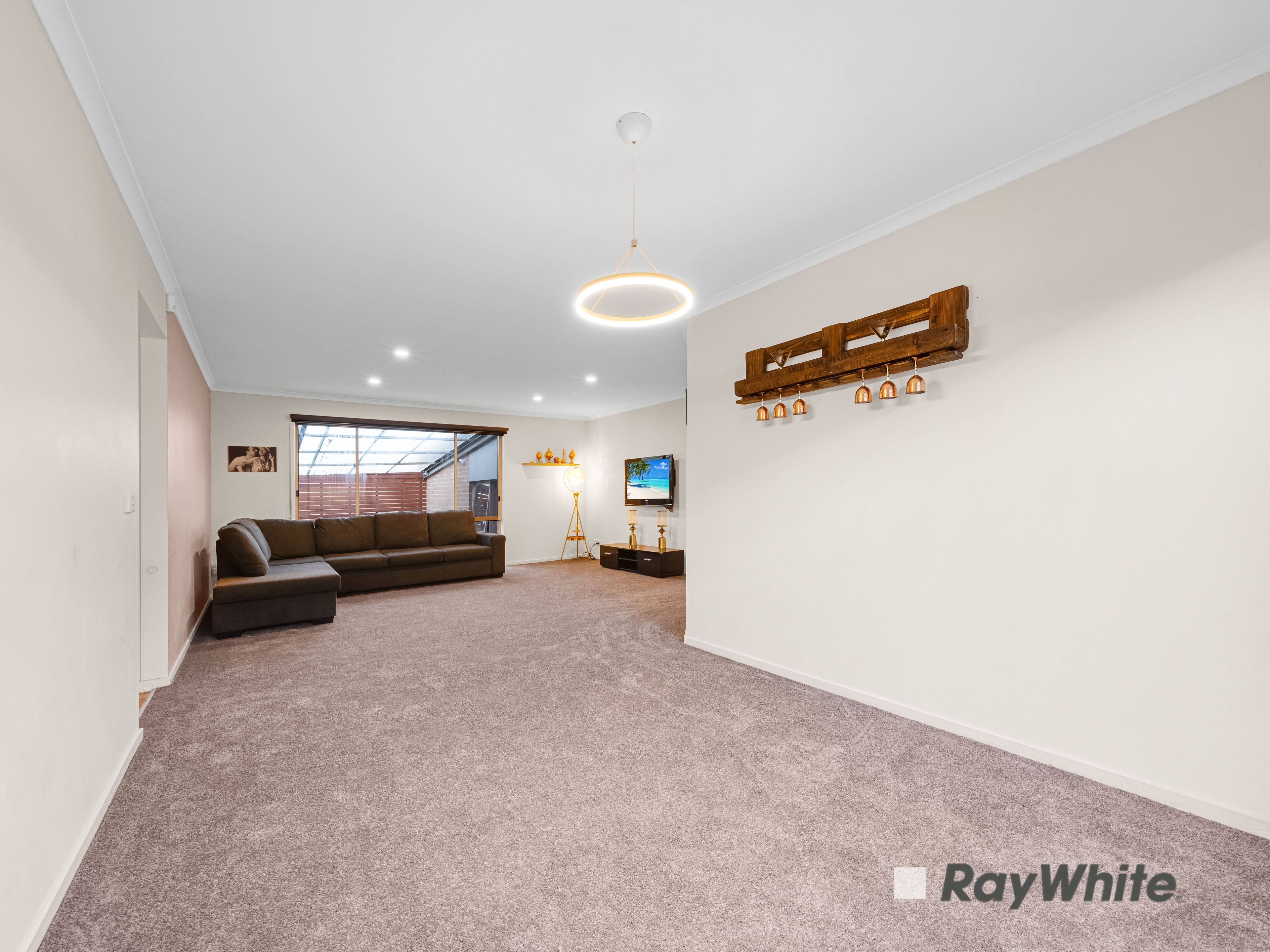 10 Frederick Rise — photo 16 of 26