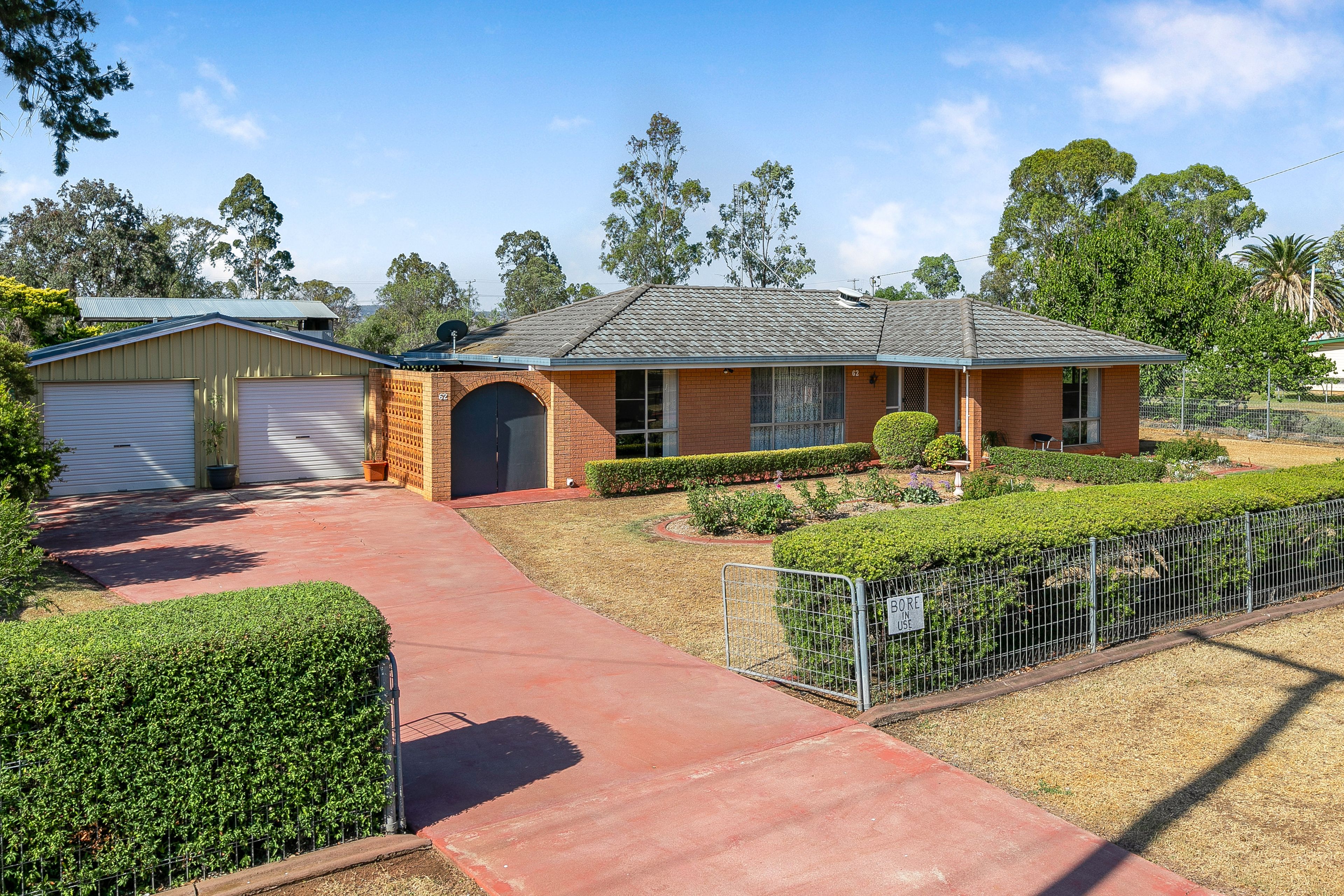 62 Eton Street, Cambooya, QLD 4358