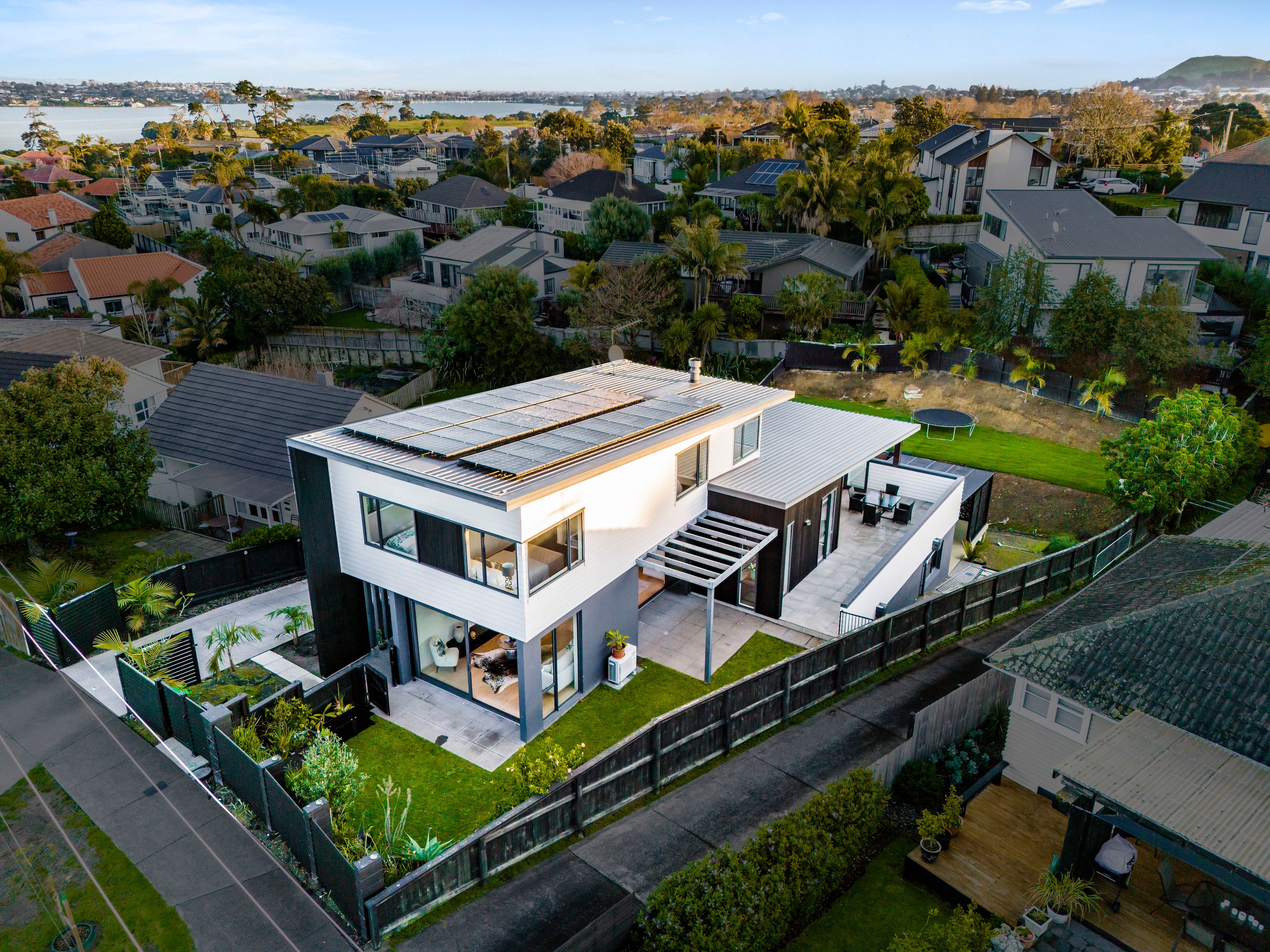 19 Inglewood Street, Wai O Taiki Bay, Auckland City