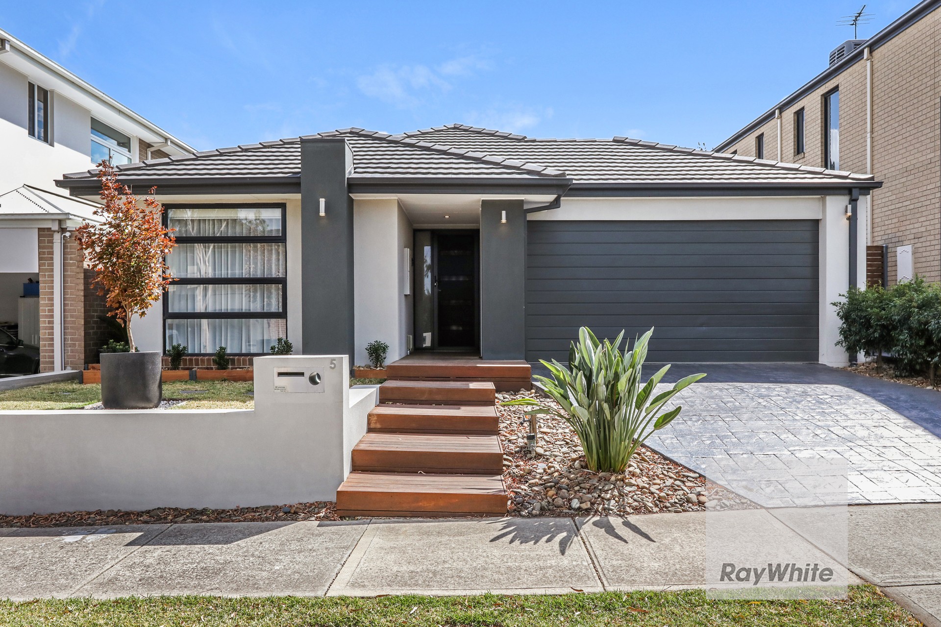 5 Verona Street, Greenvale, VIC 3059