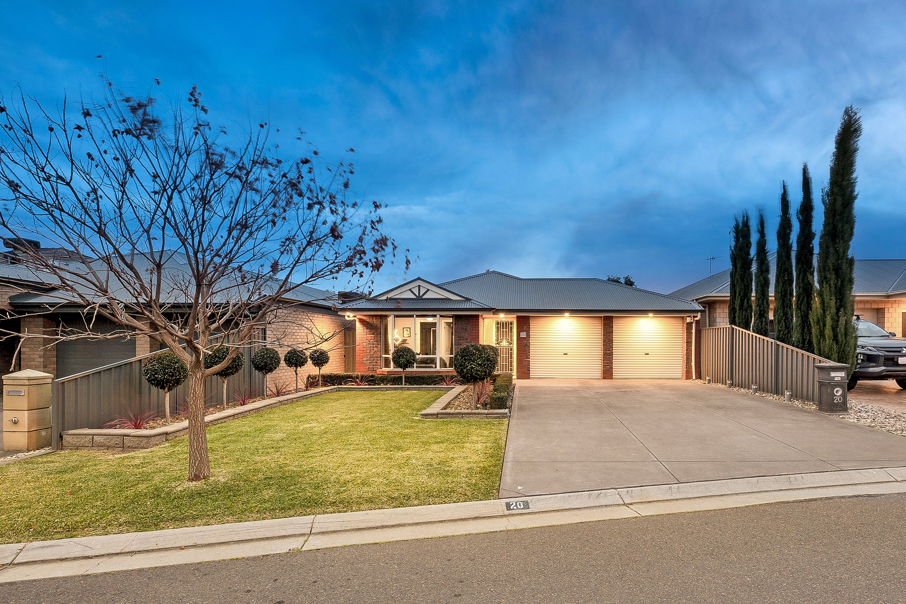 20 Rochester Drive, Salisbury Heights, SA 5109