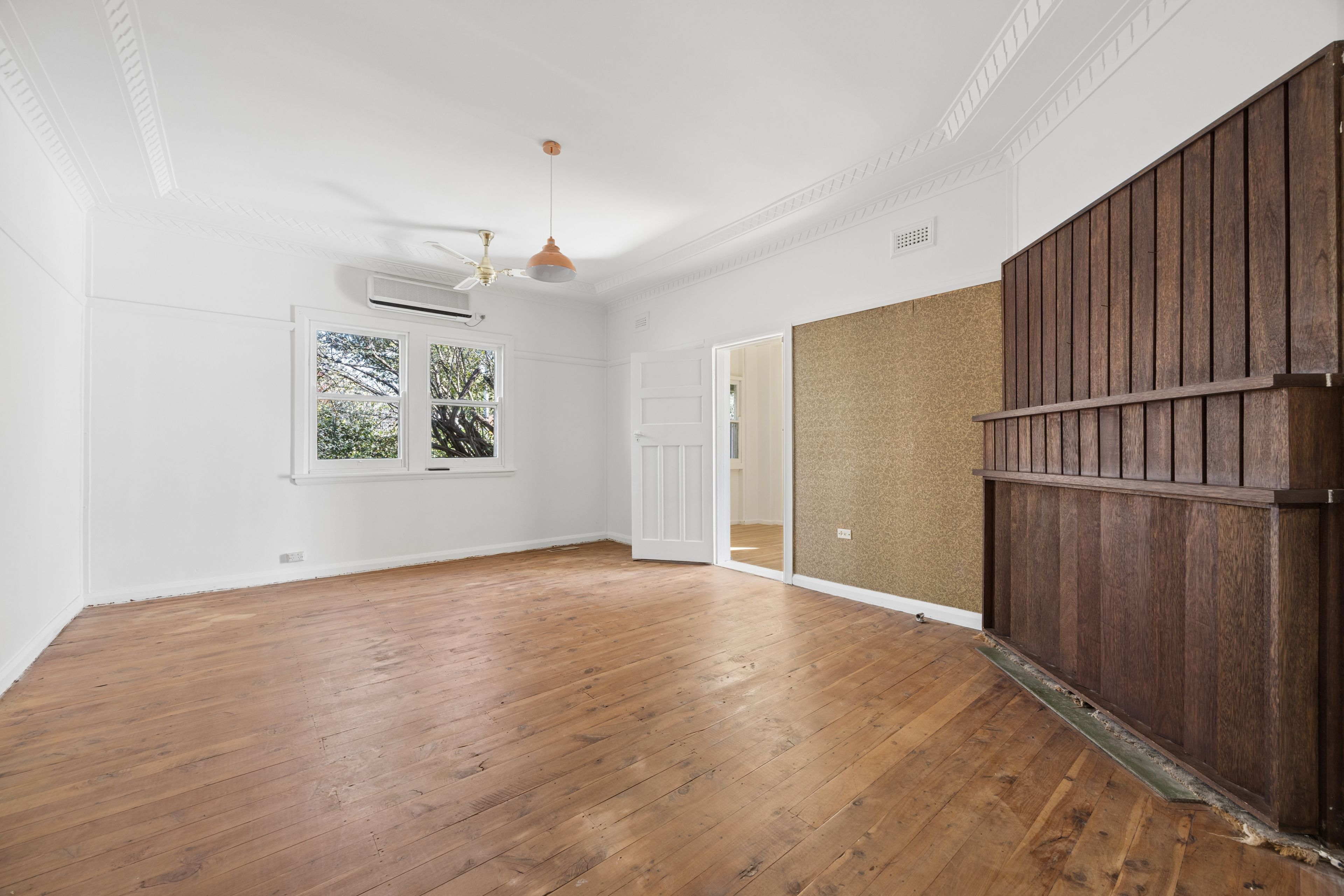 8 Lynch Street — photo 4 of 18
