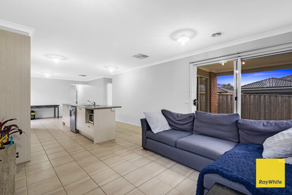 63 Hamish Drive — photo 6 of 15