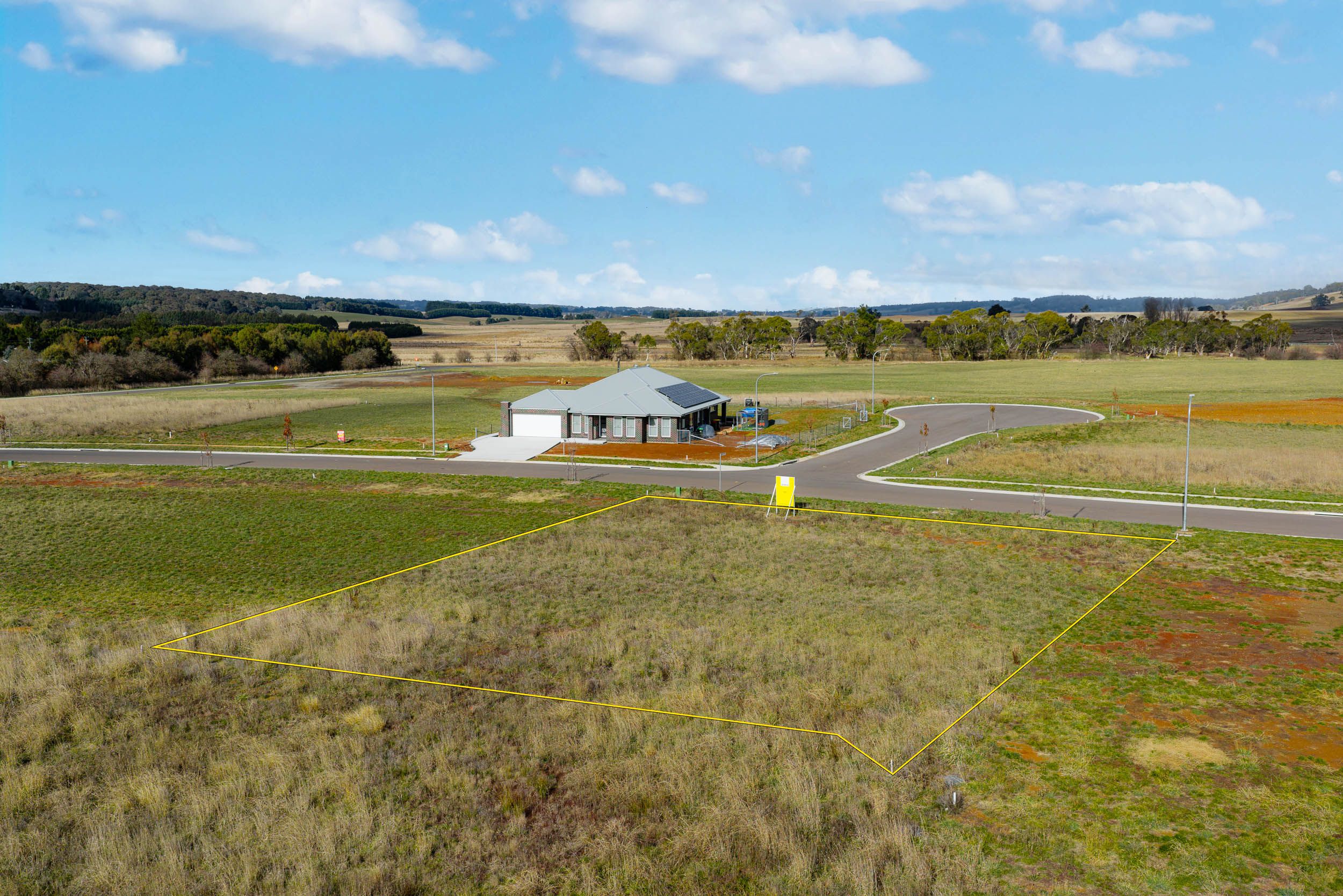 11 Nicholson Circuit, Crookwell, NSW 2583