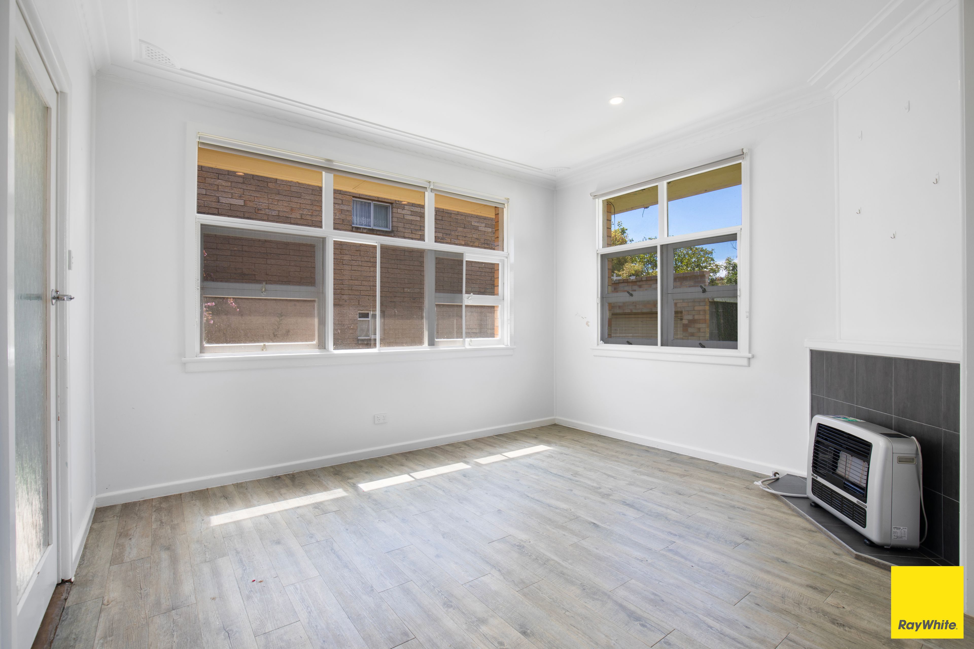 11 Proctor Street — photo 3 of 10