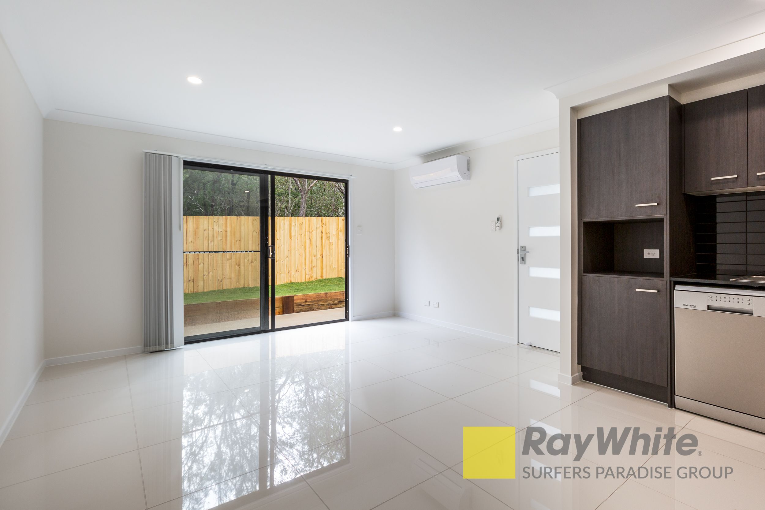 2/69 Arburry Crescent, Brassall, QLD 4305