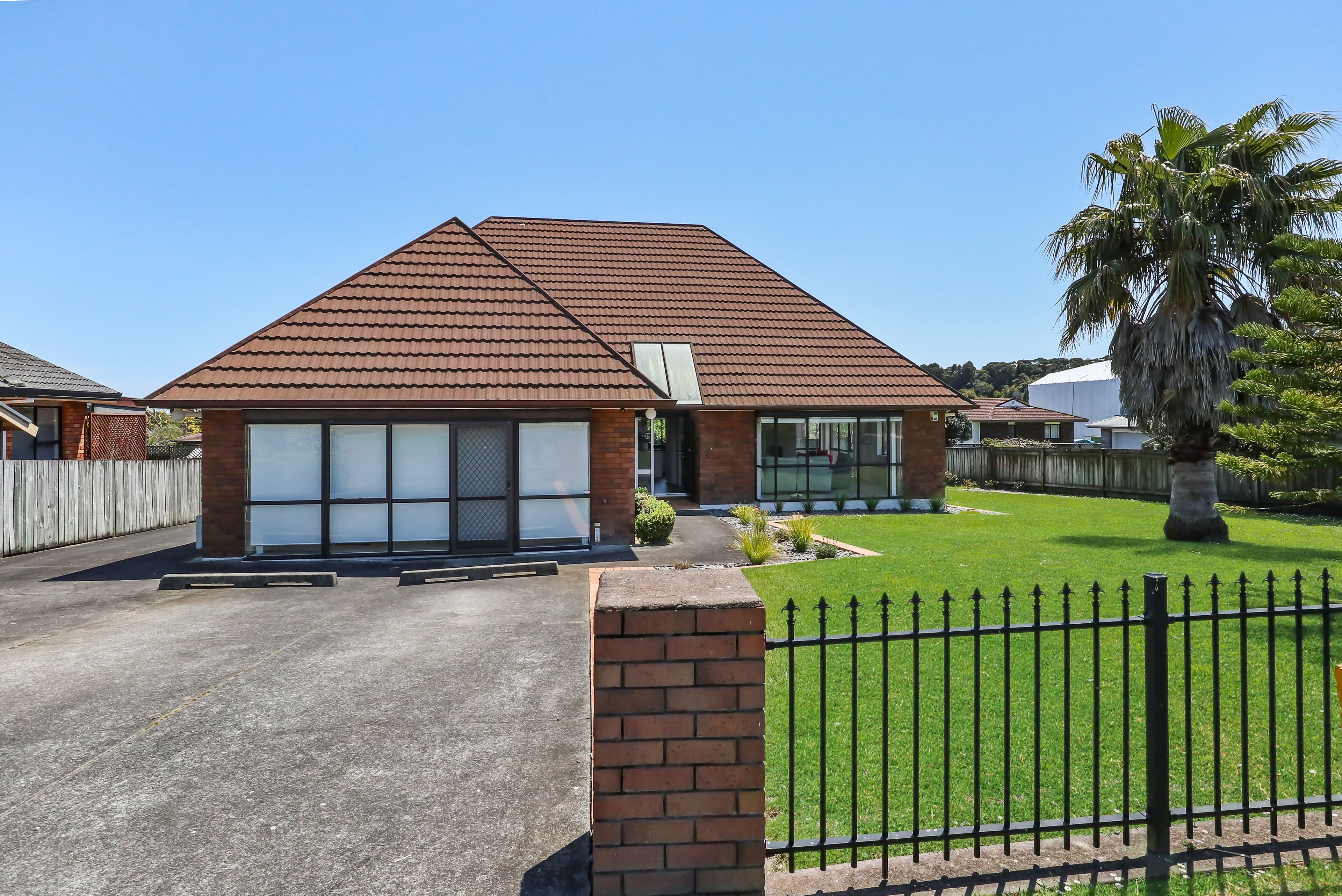 6 Rarahu Place, The Gardens, Manukau City 2105 - Leased House - Ray ...