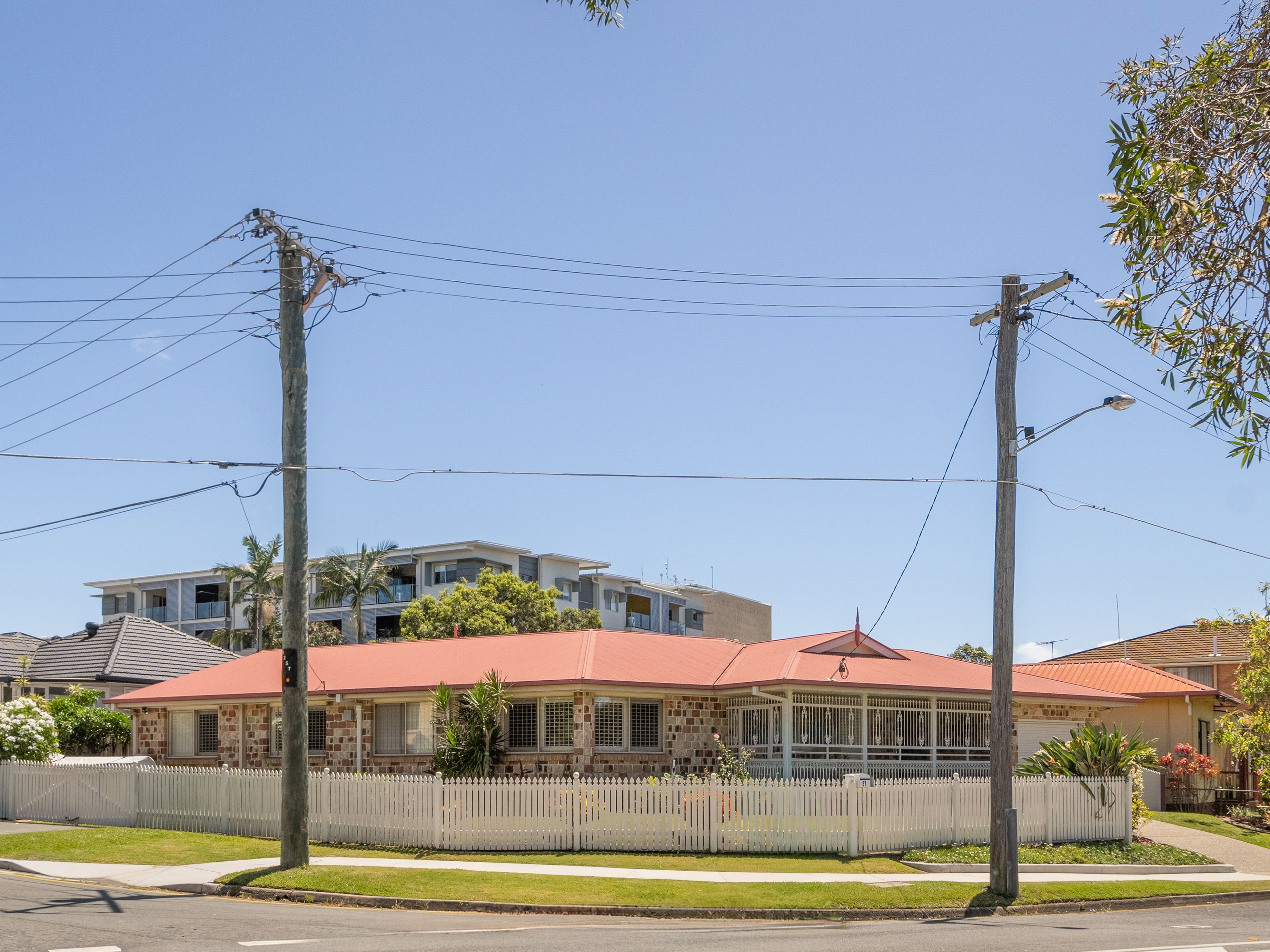 37 Humpybong Esplanade, Redcliffe, QLD 4020