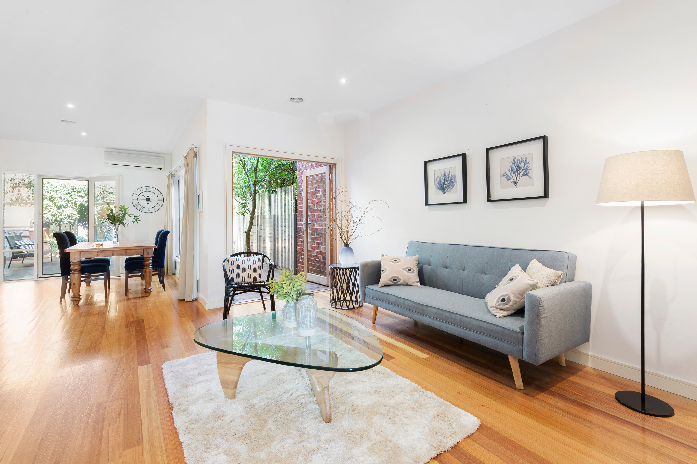 2/24 Poath Road, Hughesdale, VIC 3166