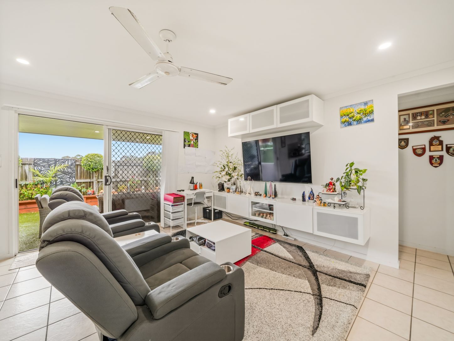 5/150-166 Rosehill Drive — photo 4 of 17