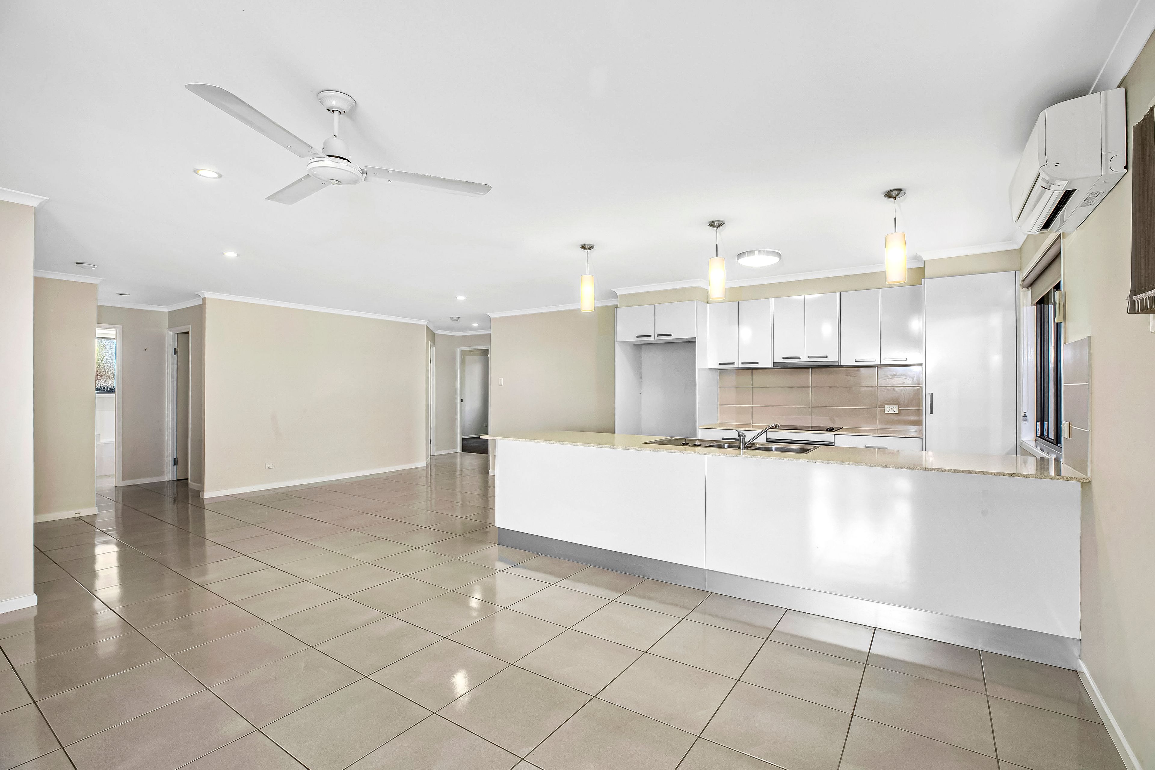 1 Shaw Street, Monkland, QLD 4570