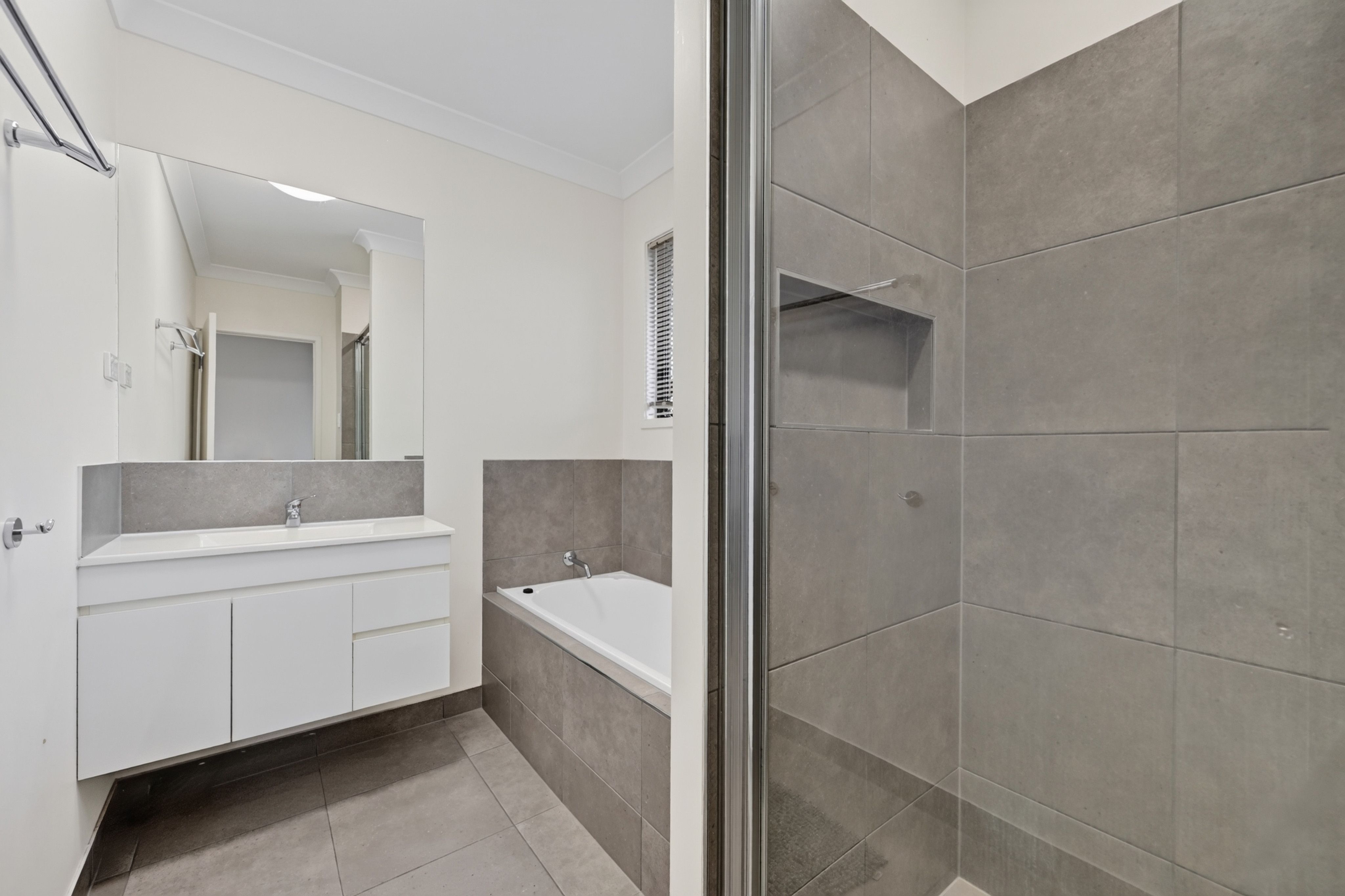 27 The Grange — photo 14 of 24