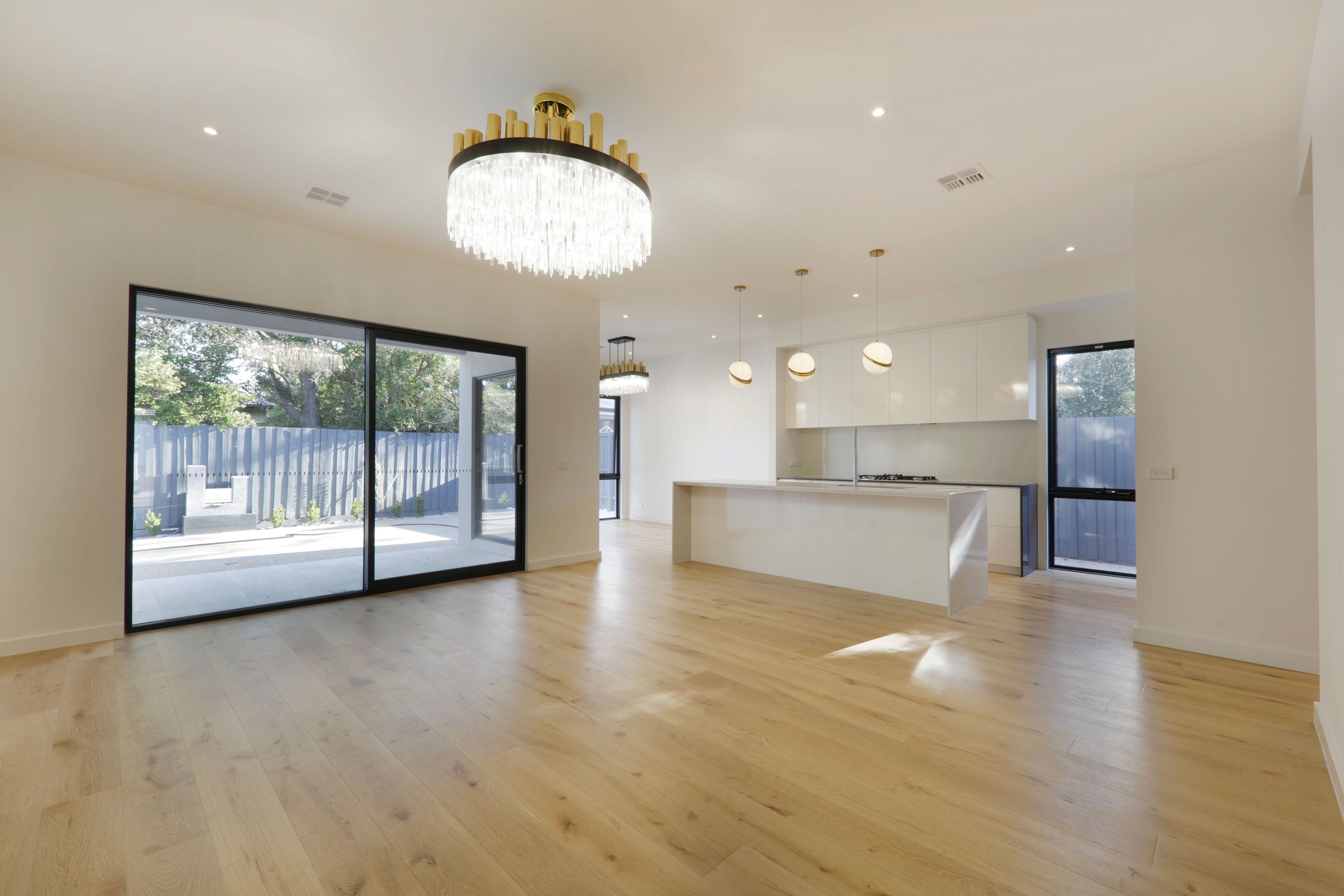 2/28 Oakleigh Road, Carnegie, VIC 3163