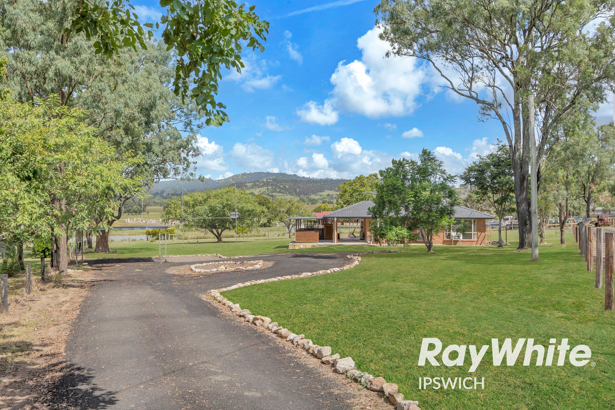 24 Harm Street, Lowood, QLD 4311