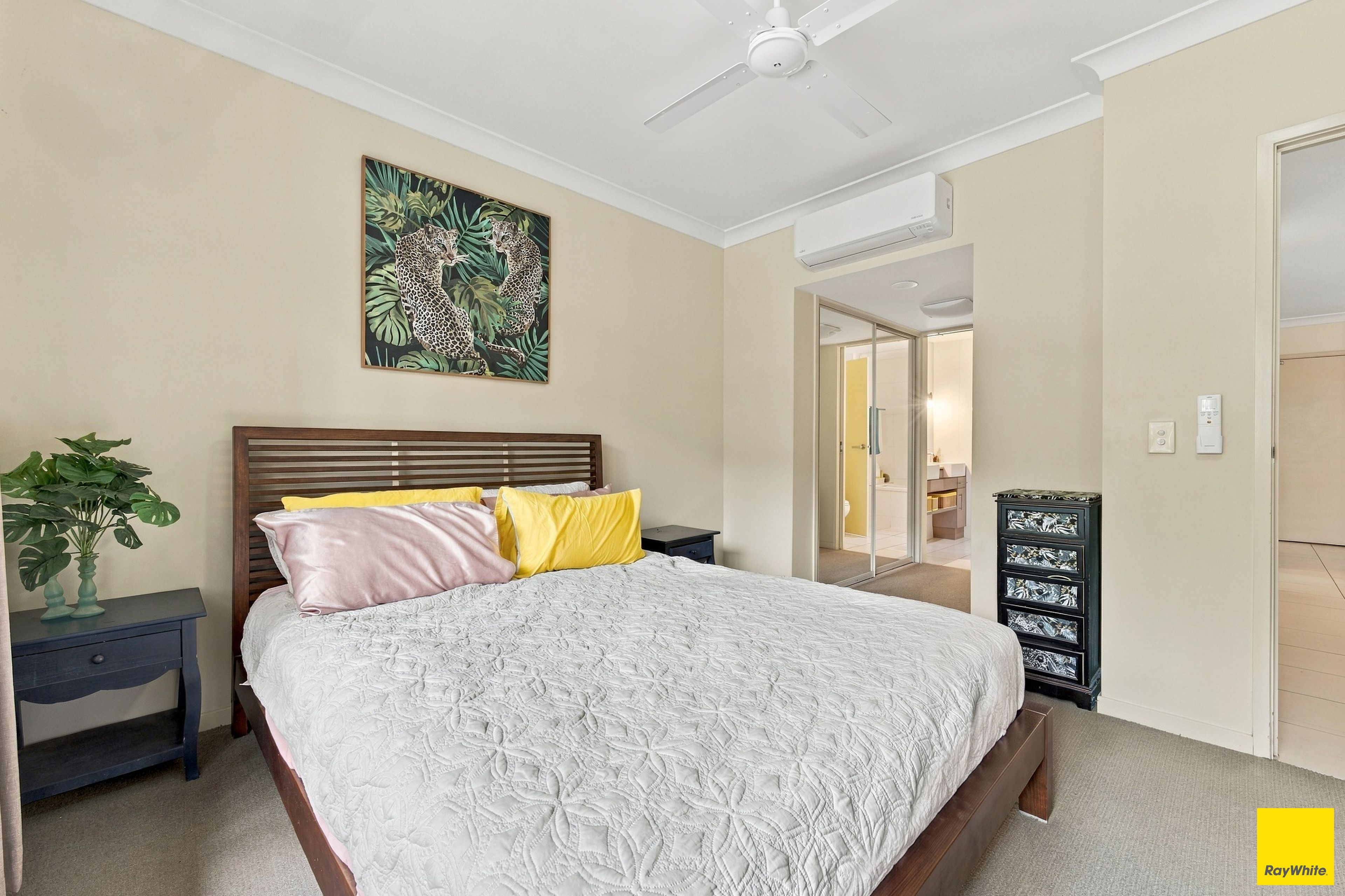 705/12-21 Gregory Street — photo 10 of 13