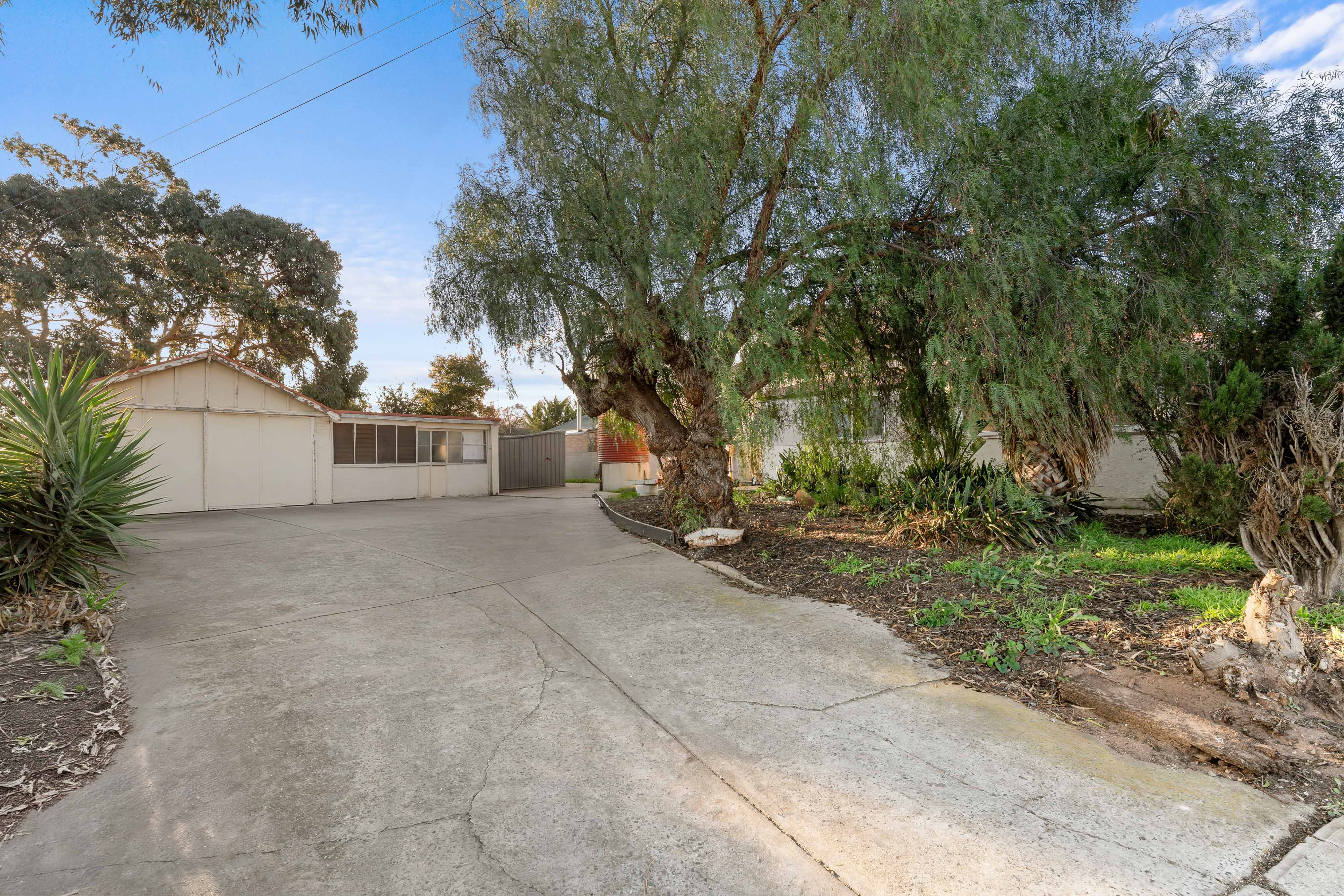21 Clara Street — photo from Ray White Strathalbyn