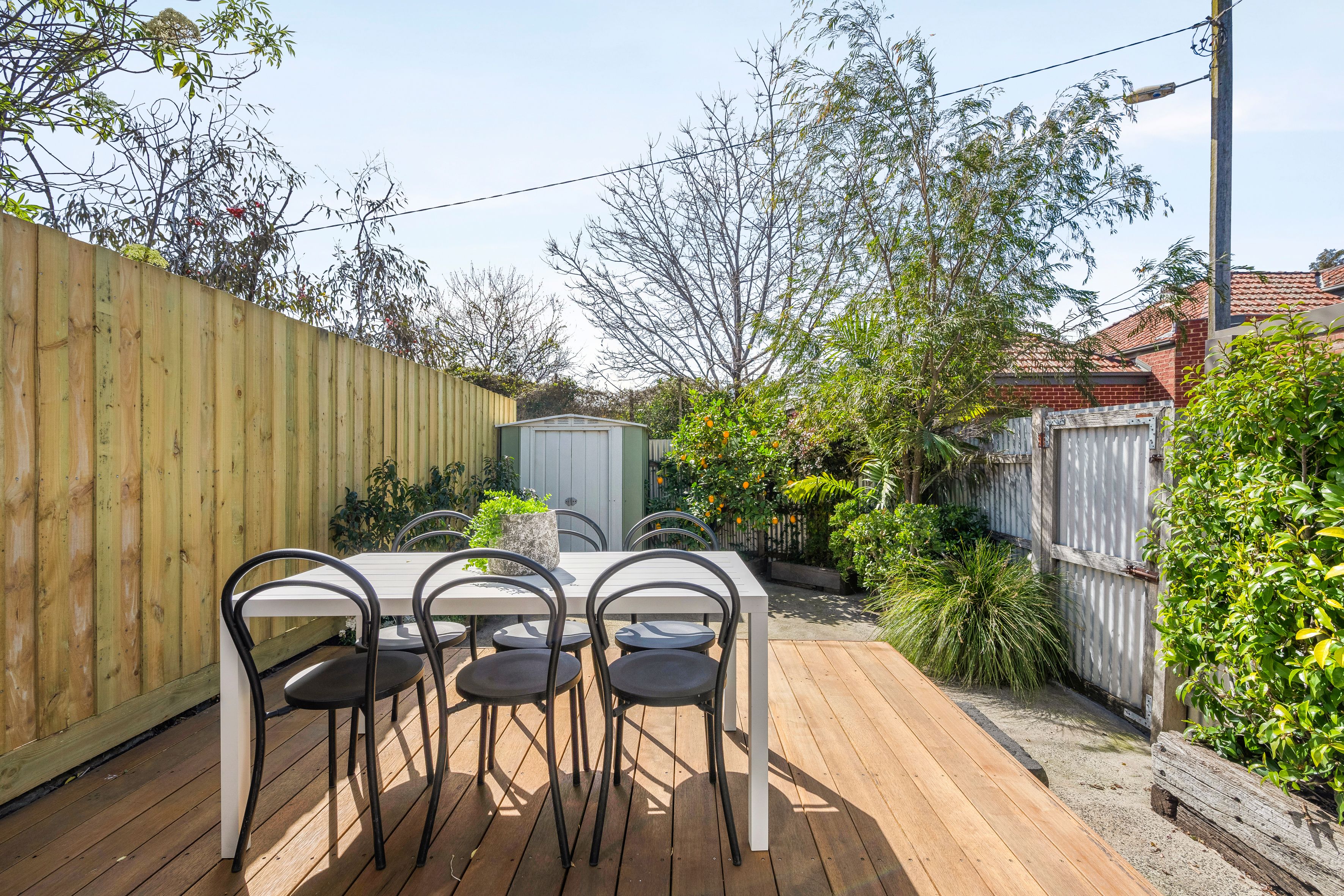 2 Munro Street — photo 15 of 16