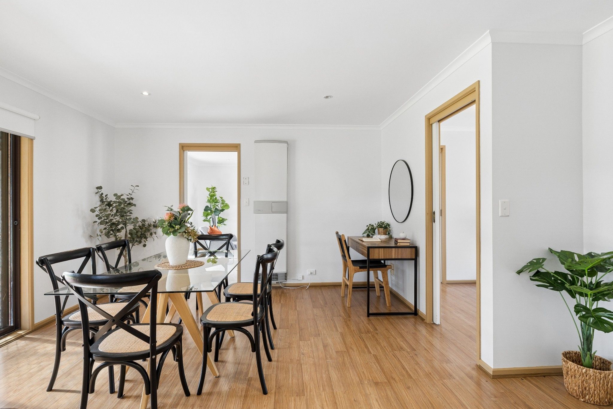 8 Linda Court — photo 7 of 20