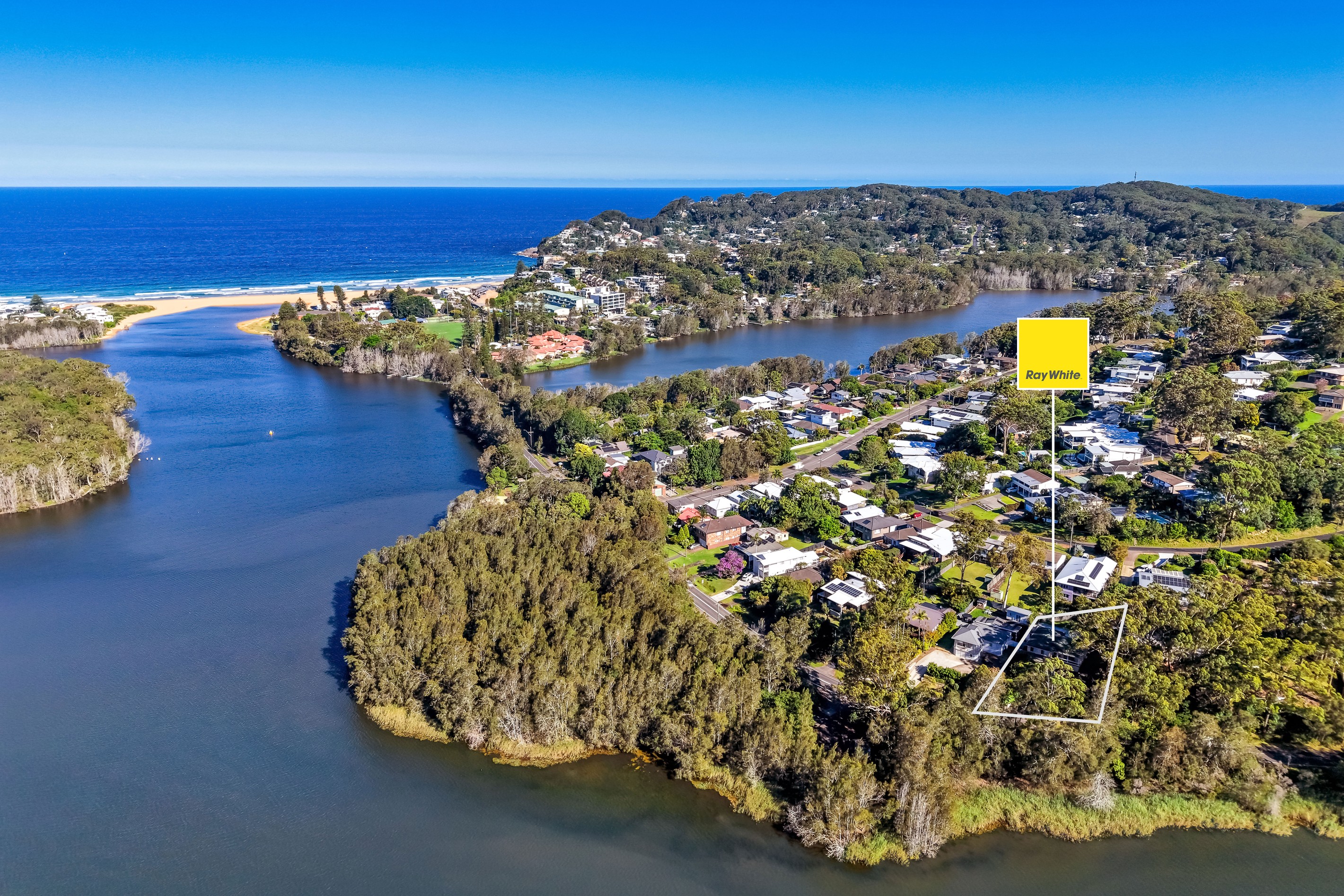 250 Avoca Drive, Avoca Beach, NSW 2251