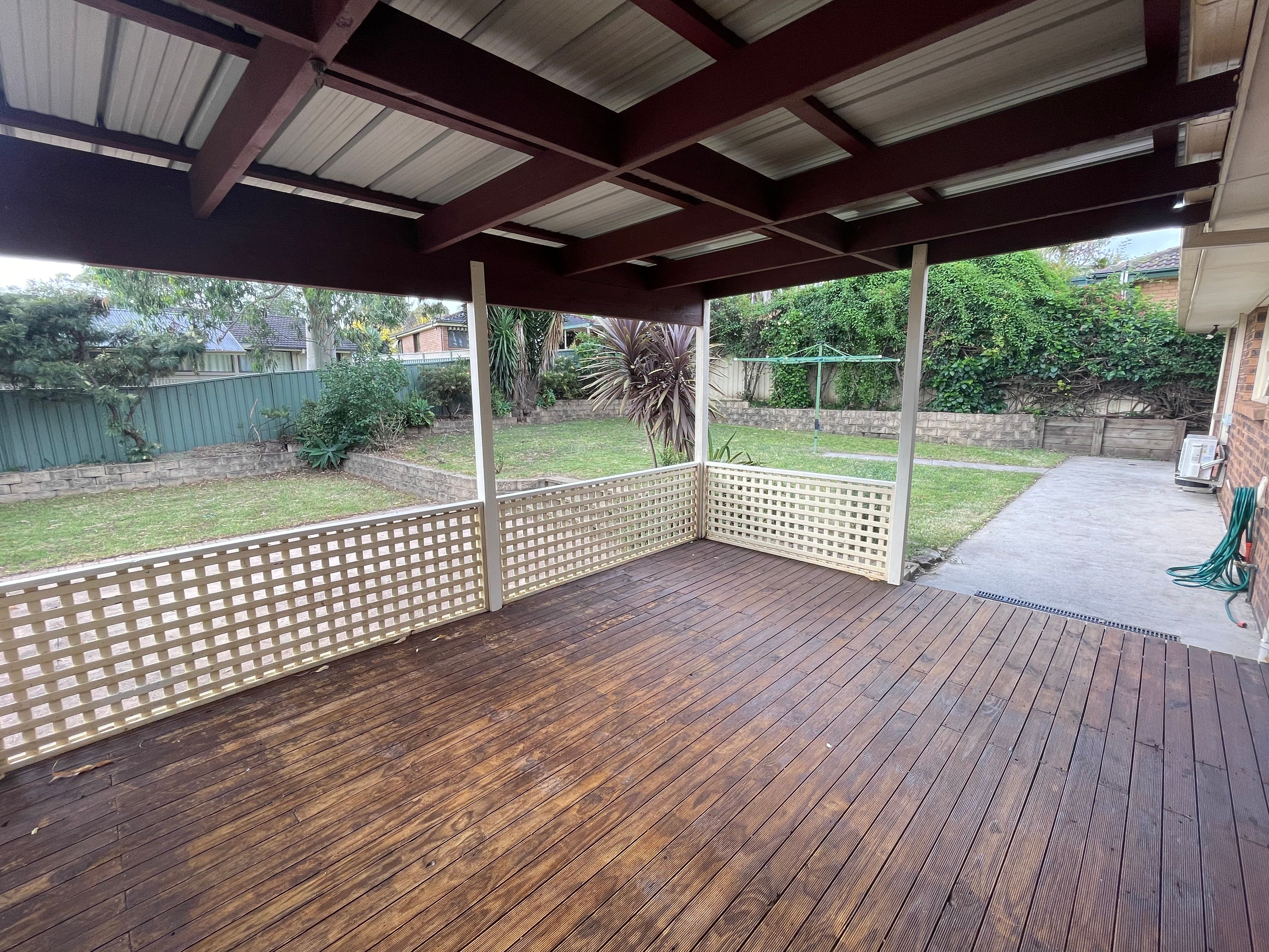 8 Kapala Avenue, Bradbury, NSW 2560