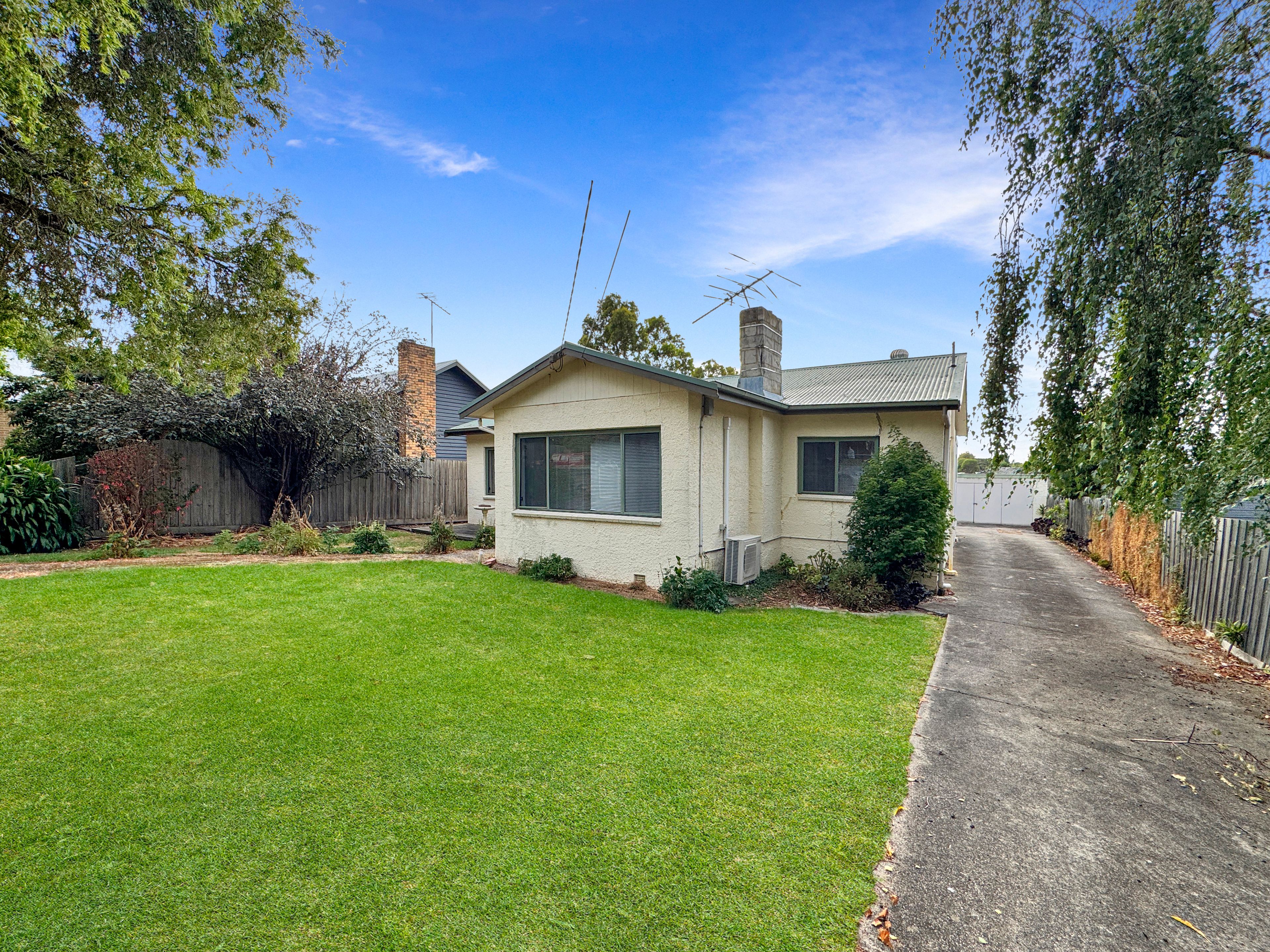 21 Marcus Steet, Highton, VIC 3216