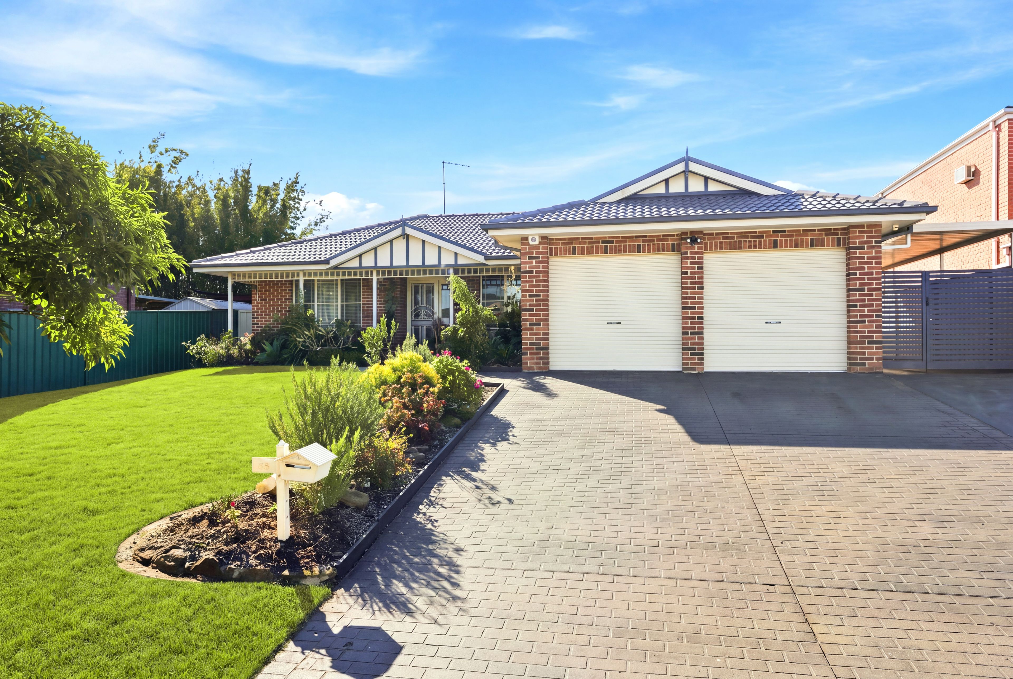 33 Esk Avenue, Green Valley, NSW 2168