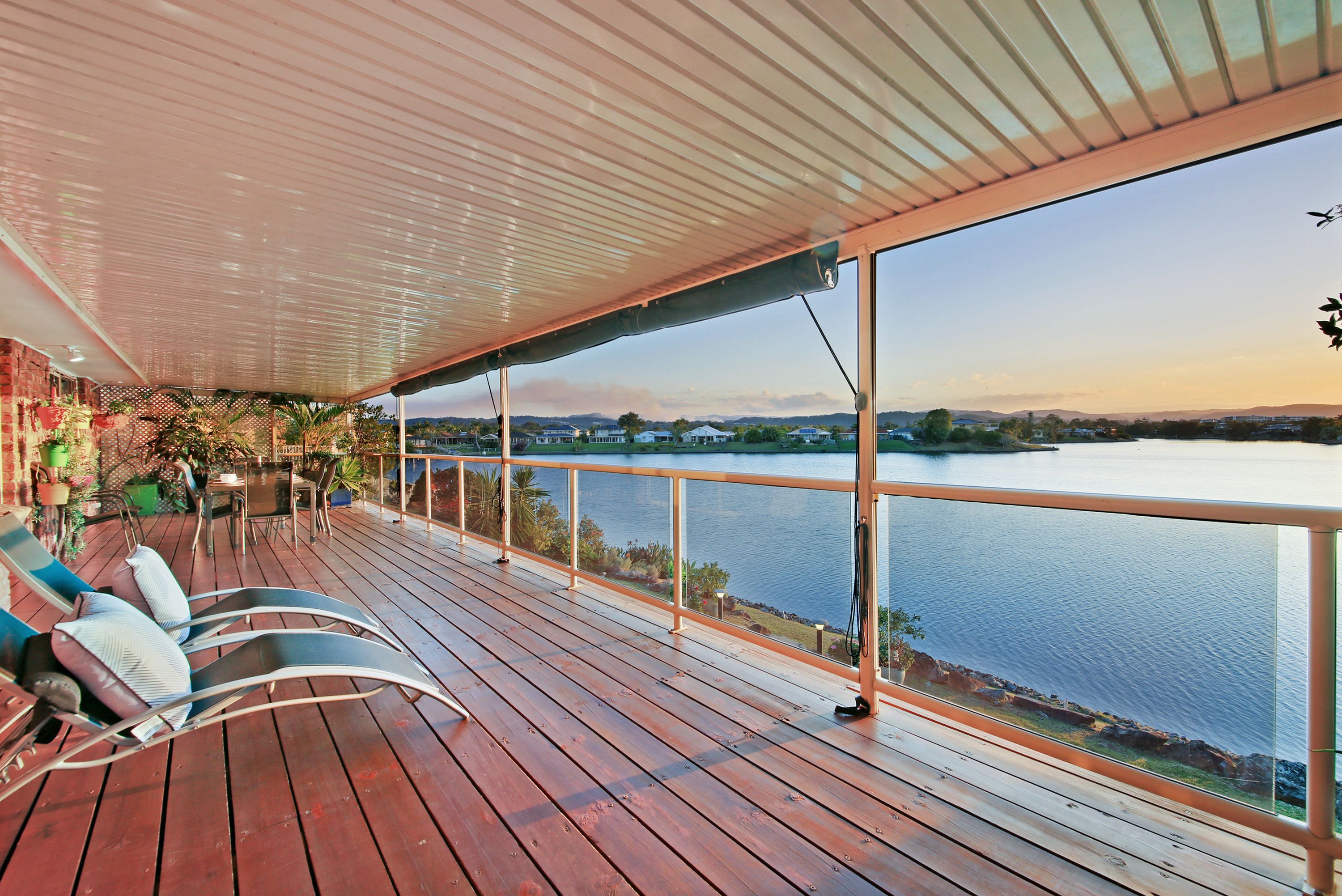11 Silvabank Drive, Varsity Lakes, QLD 4227