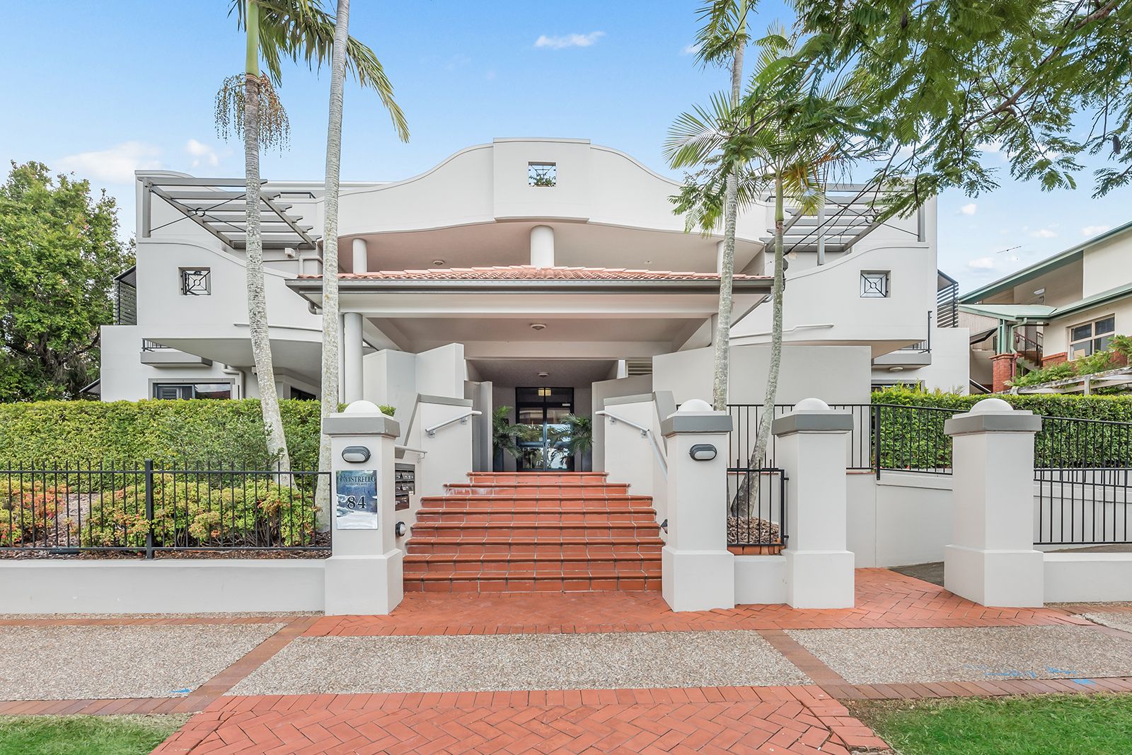 84 Racecourse Road, Ascot QLD 4007