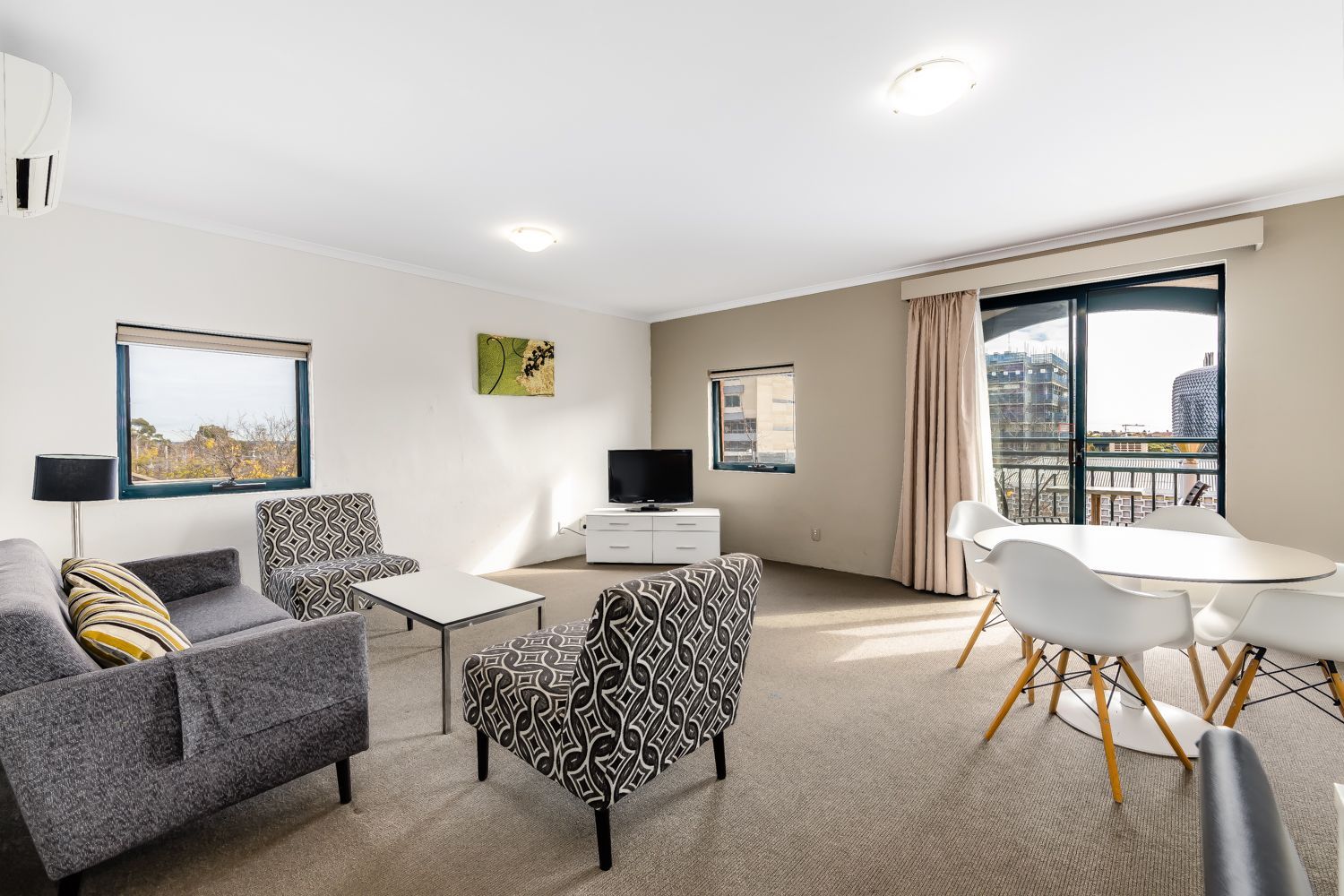 49/255 (R307) Hindley Street — photo from Ray White St Peters