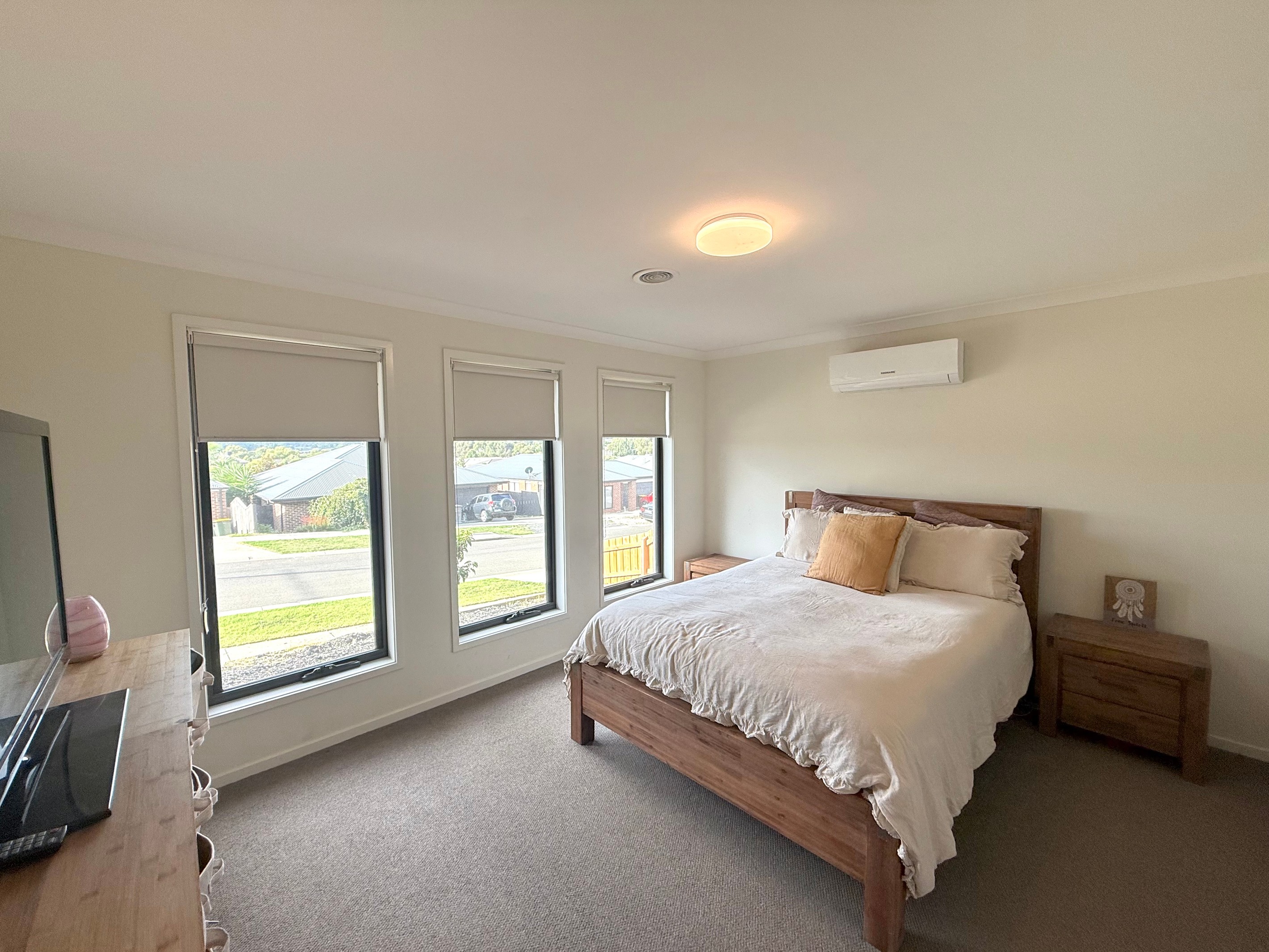 14 Chaucer Way, Drouin, VIC 3818