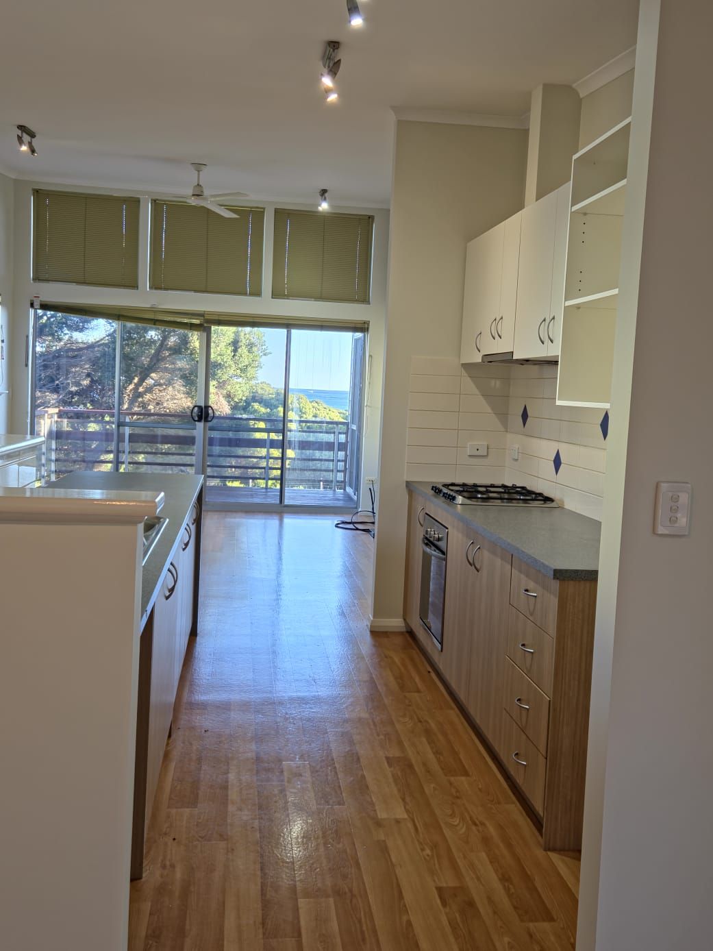 118 Canning Boulevard — photo 11 of 25